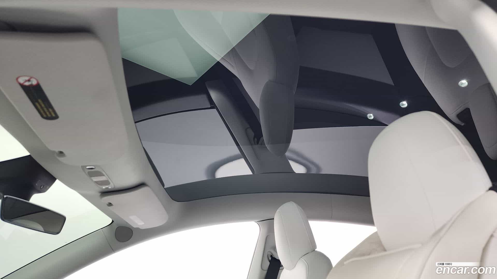 Model Y Tesla 2022.5-OPTION-022