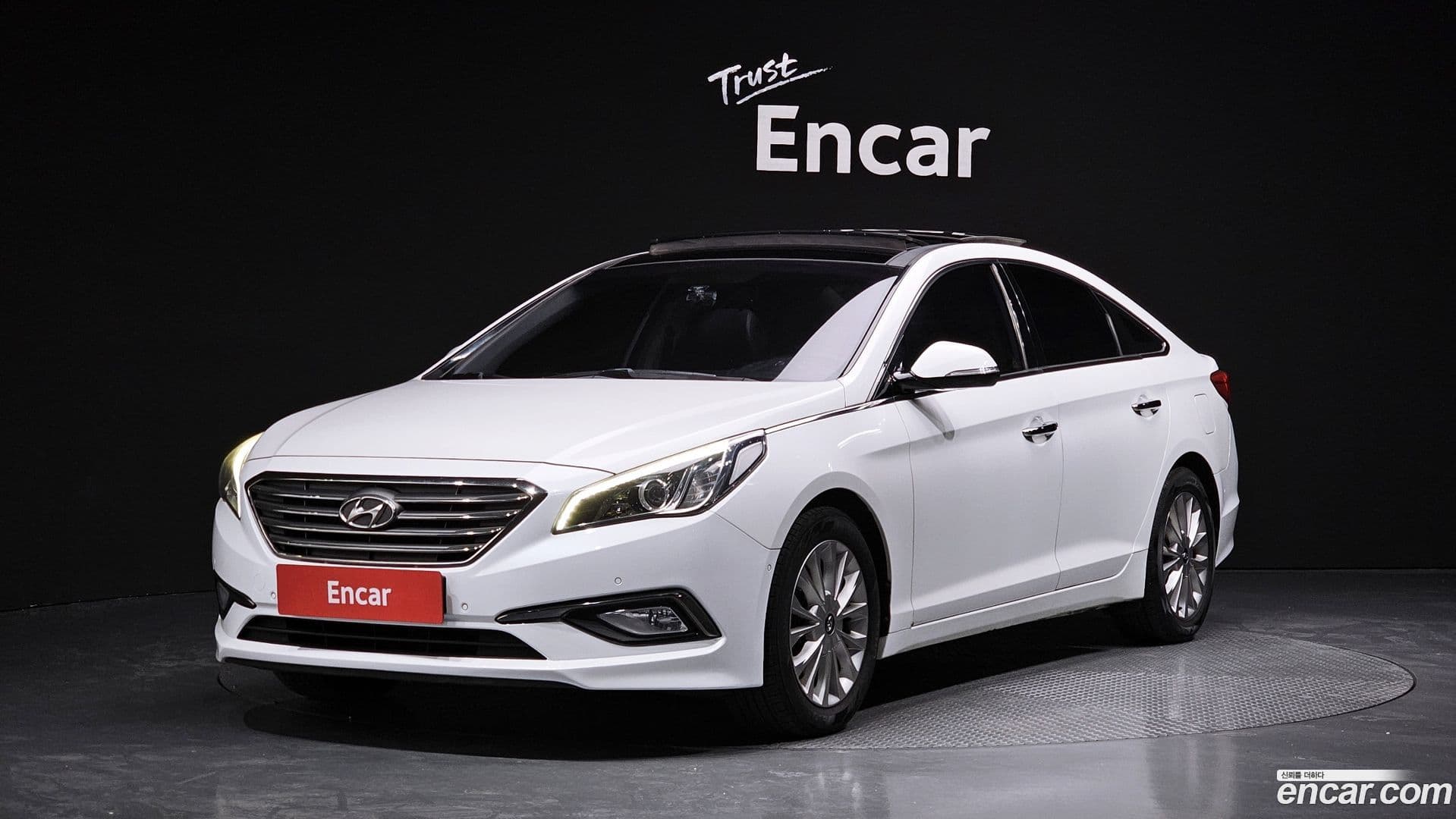 Main__Slider__Photo:Sonata Hyundai 2016.7-0
