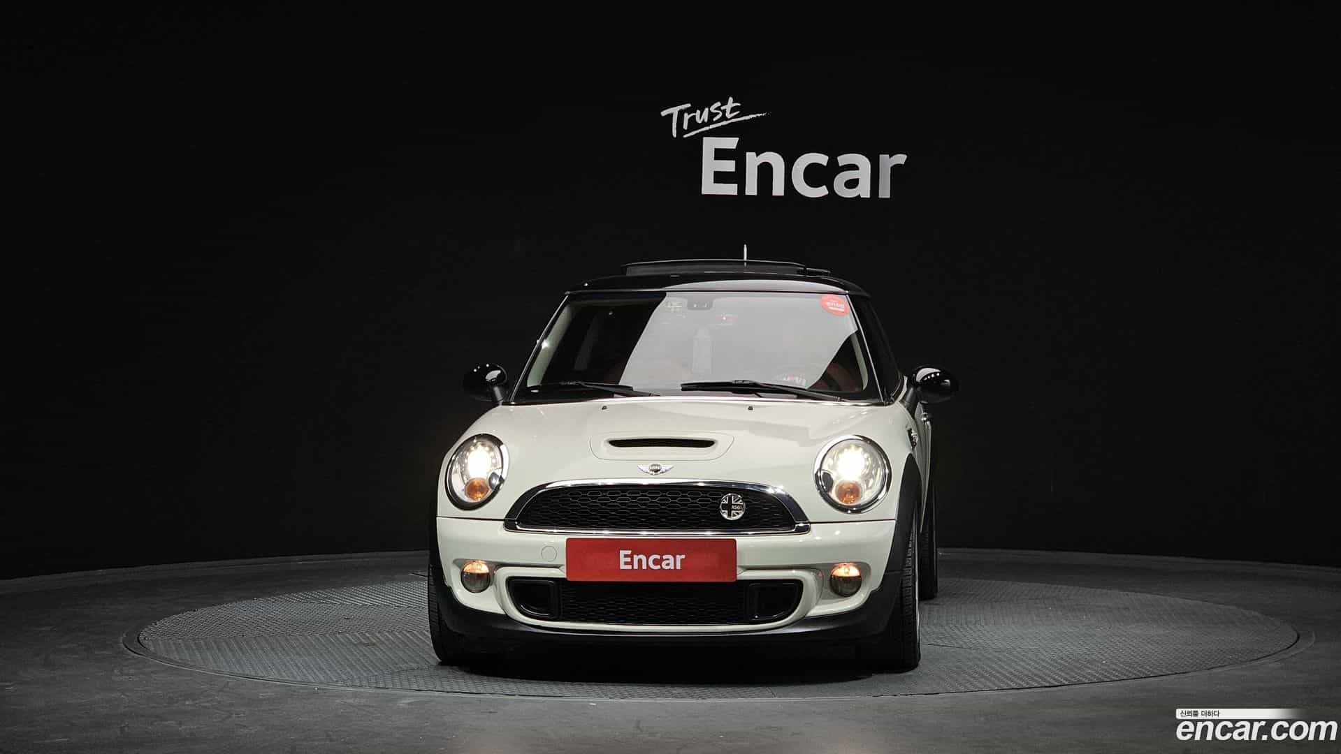 Cooper Mini 2011.2-OUTER-003