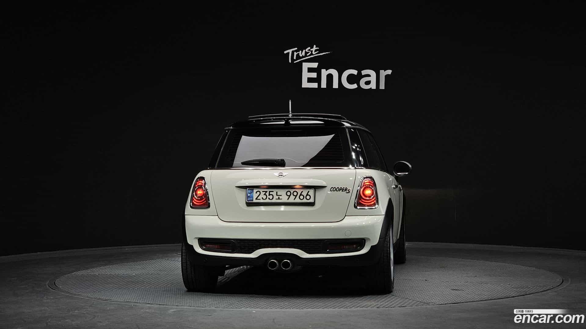 Cooper Mini 2011.2-OUTER-004