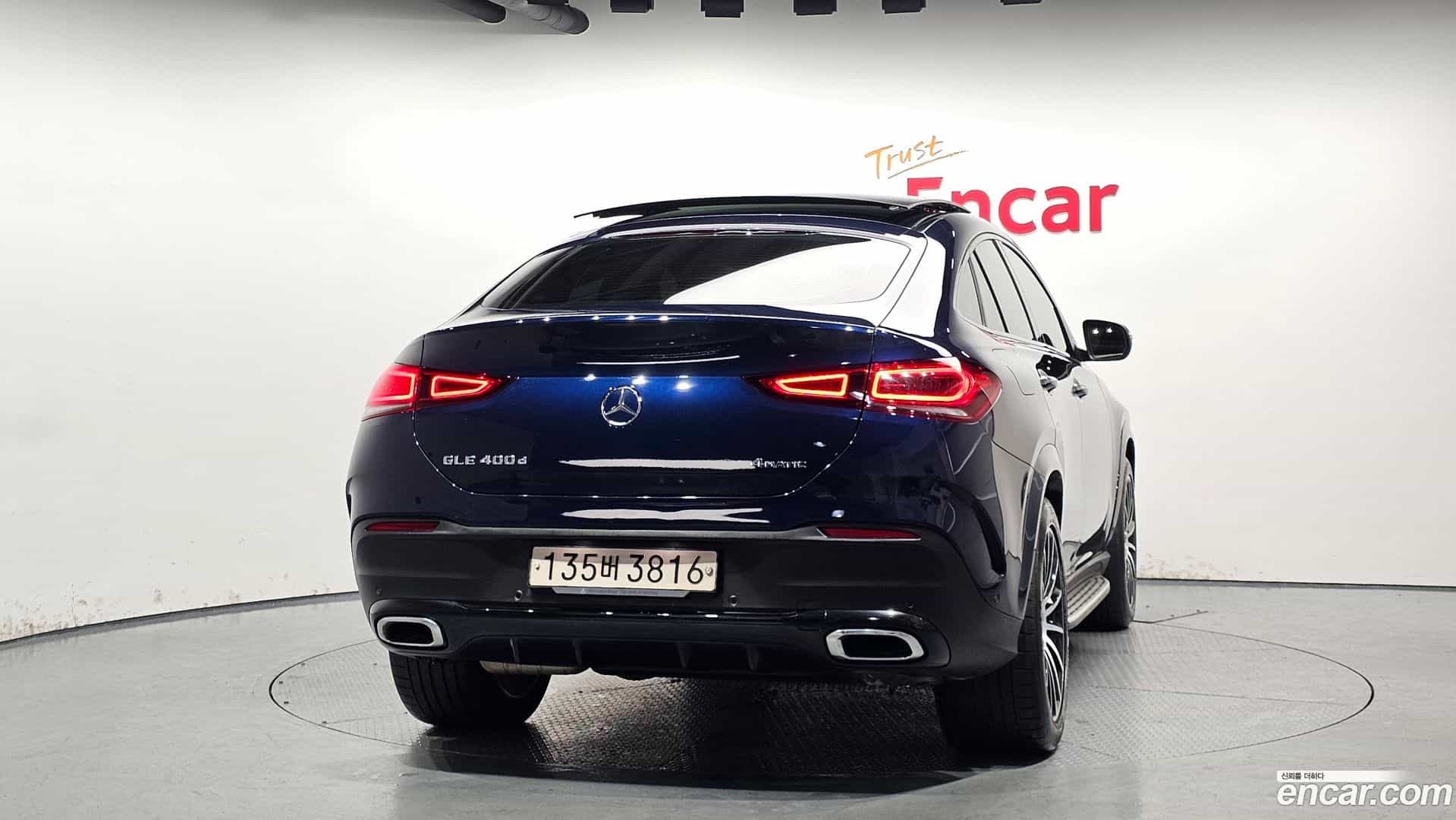 GLE-Class Mercedes-Benz 2022.10-OUTER-004