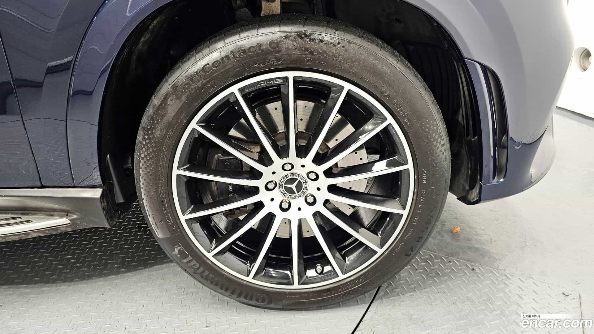 GLE-Class Mercedes-Benz 2022.10-OUTER-005