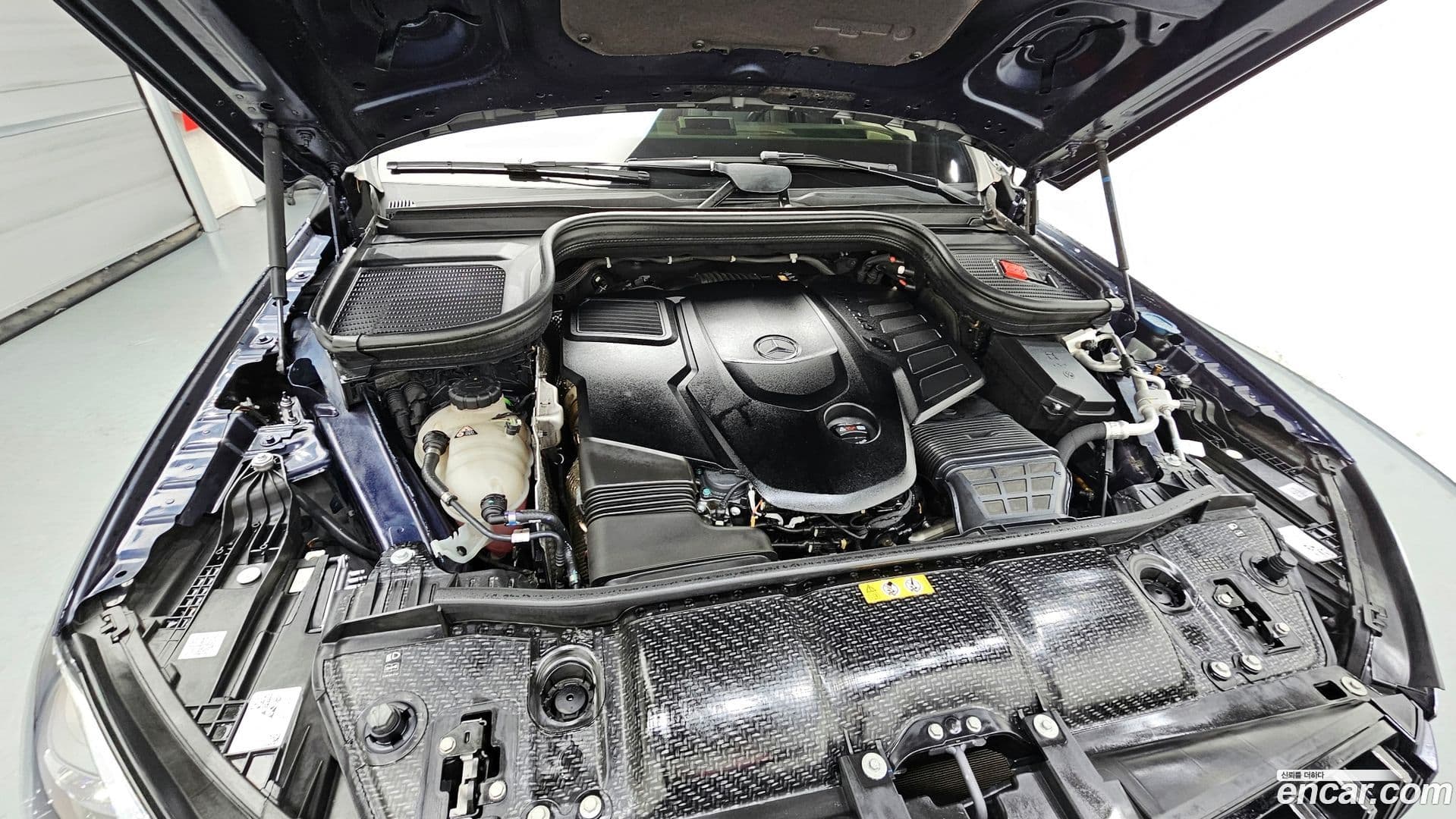 Main__Slider__Photo:GLE-Class Mercedes-Benz 2022.10-5