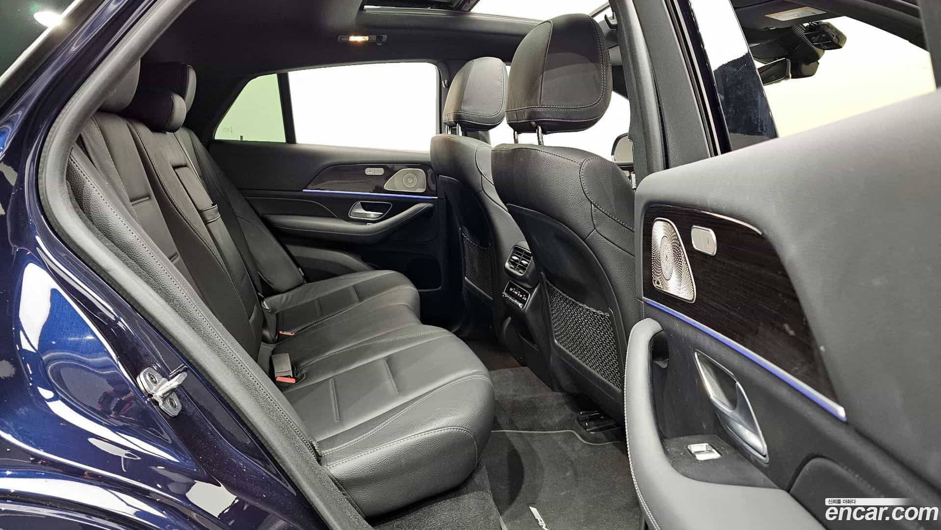 GLE-Class Mercedes-Benz 2022.10-OPTION-015