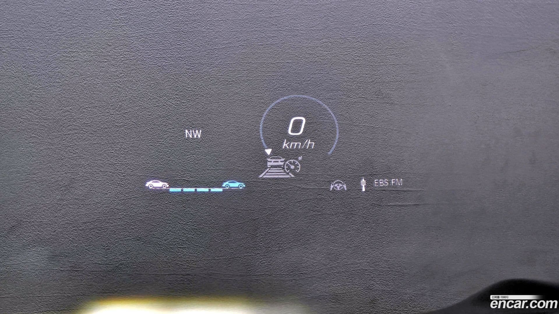 Main__Slider__Photo:GLE-Class Mercedes-Benz 2022.10-13