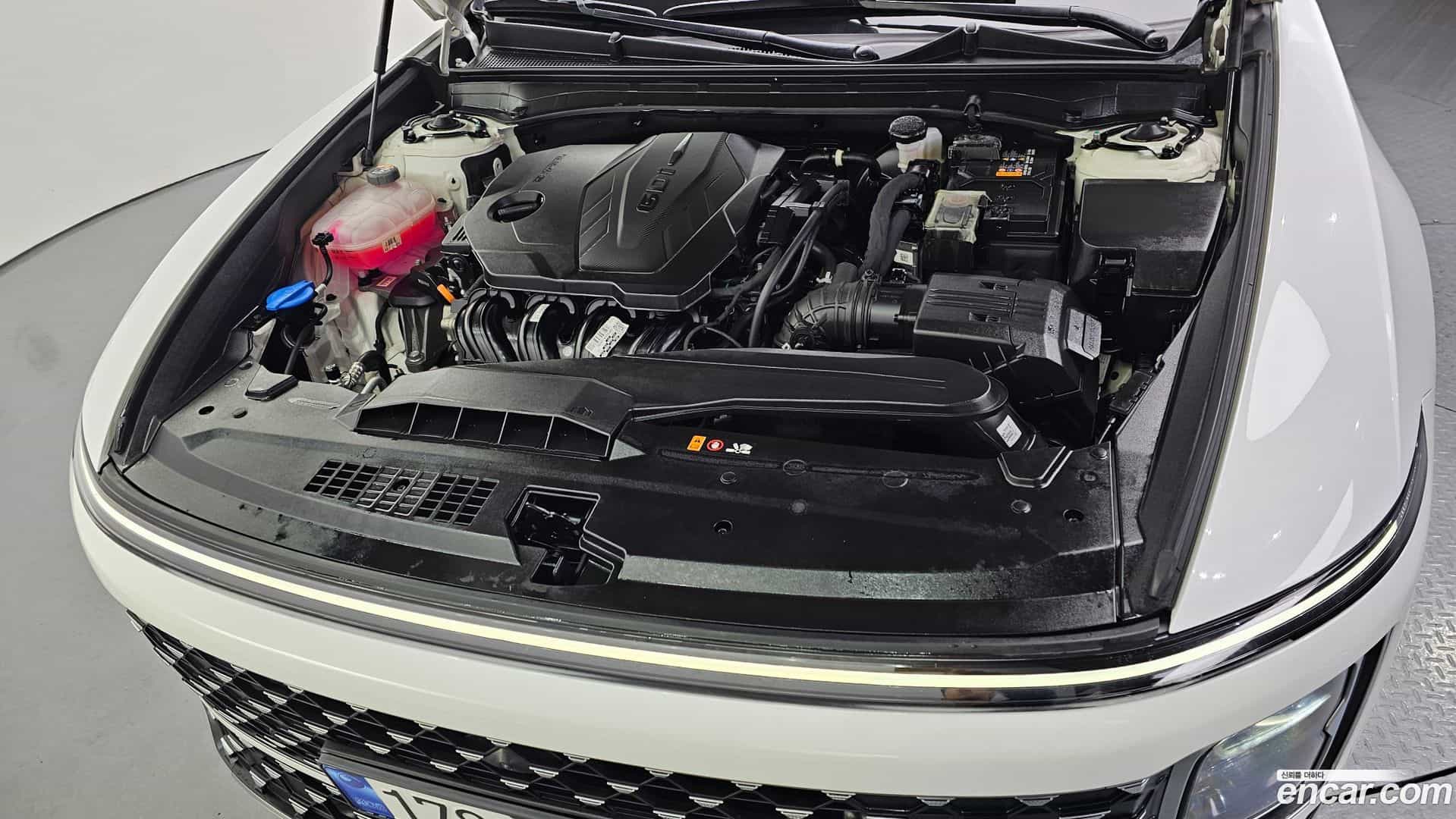 Grandeur Hyundai 2023.10-INNER-006