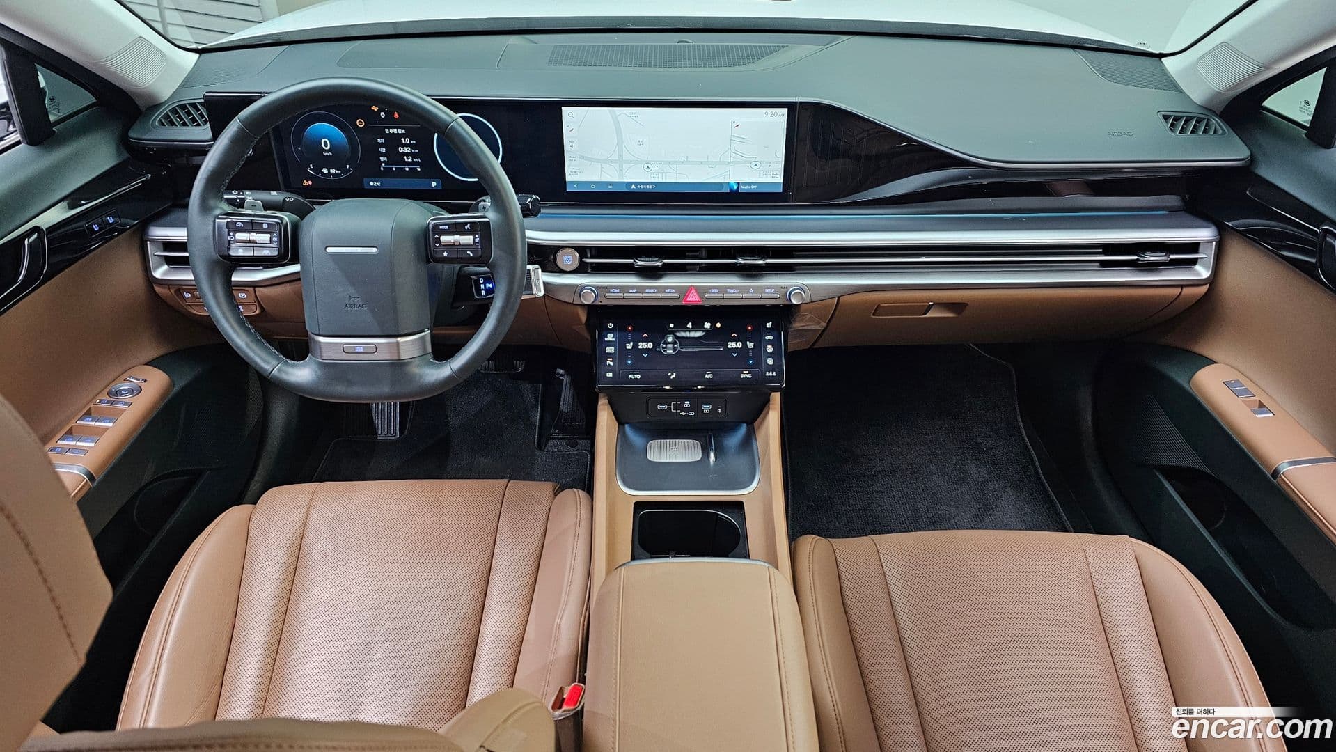 Main__Slider__Photo:Grandeur Hyundai 2023.10-6