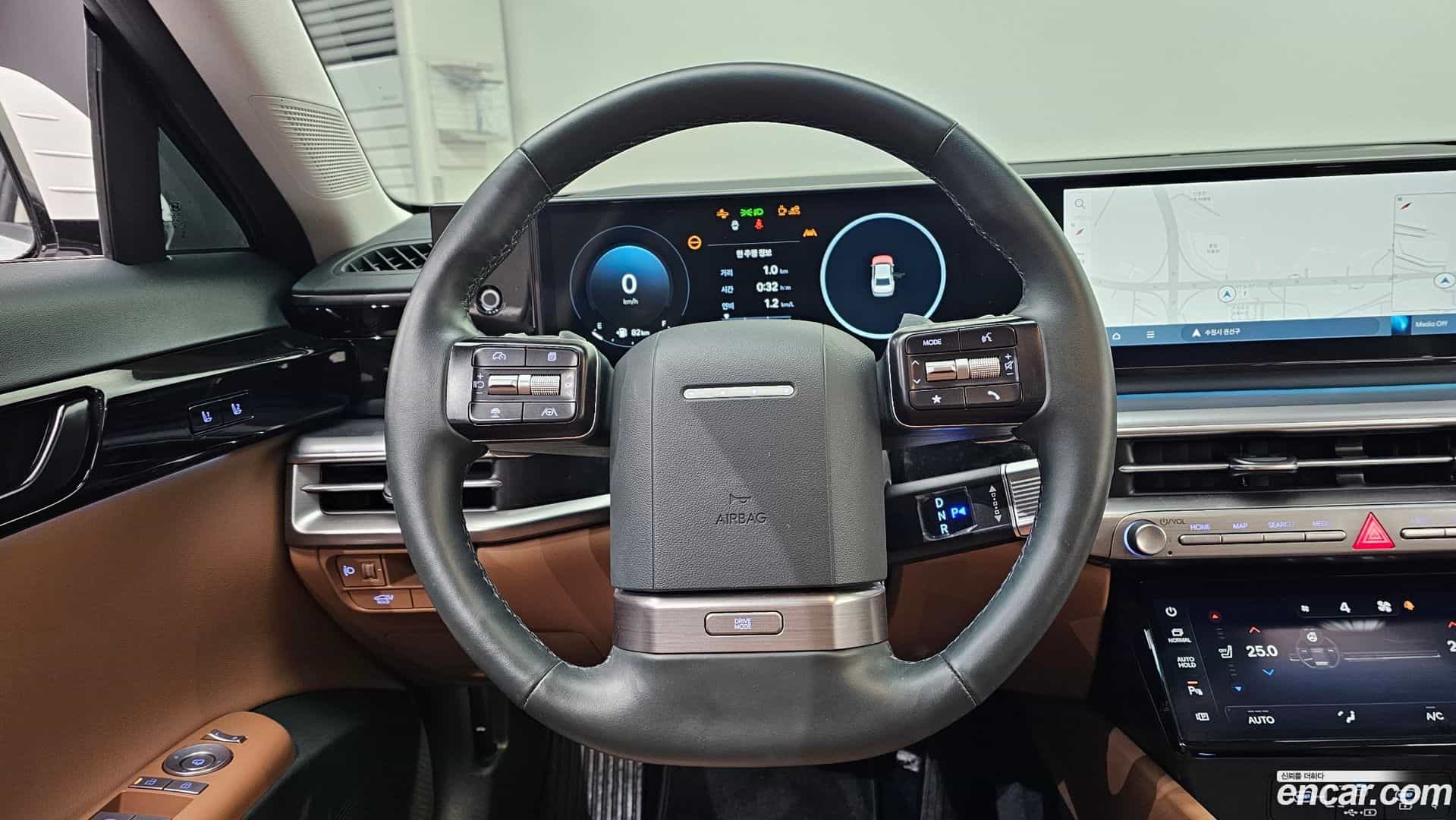 Grandeur Hyundai 2023.10-OPTION-017