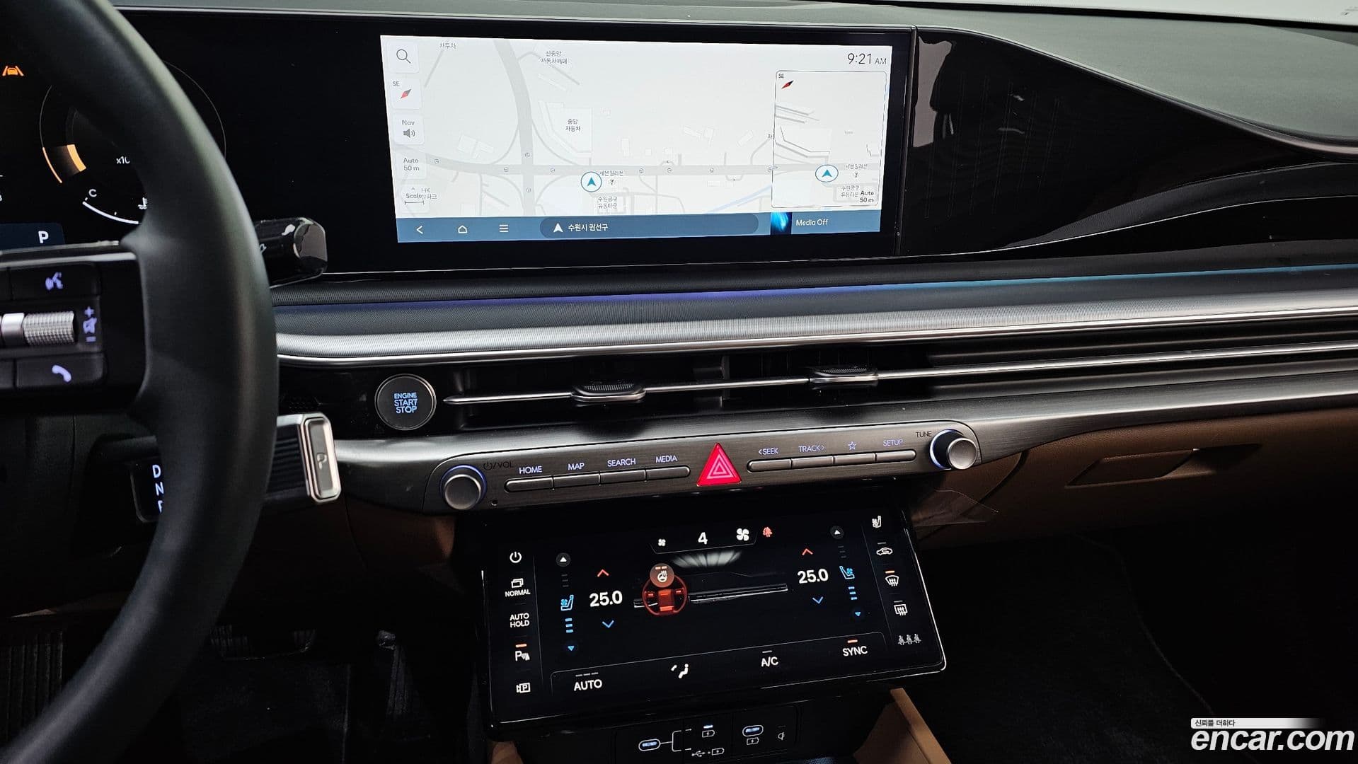 Main__Slider__Photo:Grandeur Hyundai 2023.10-13