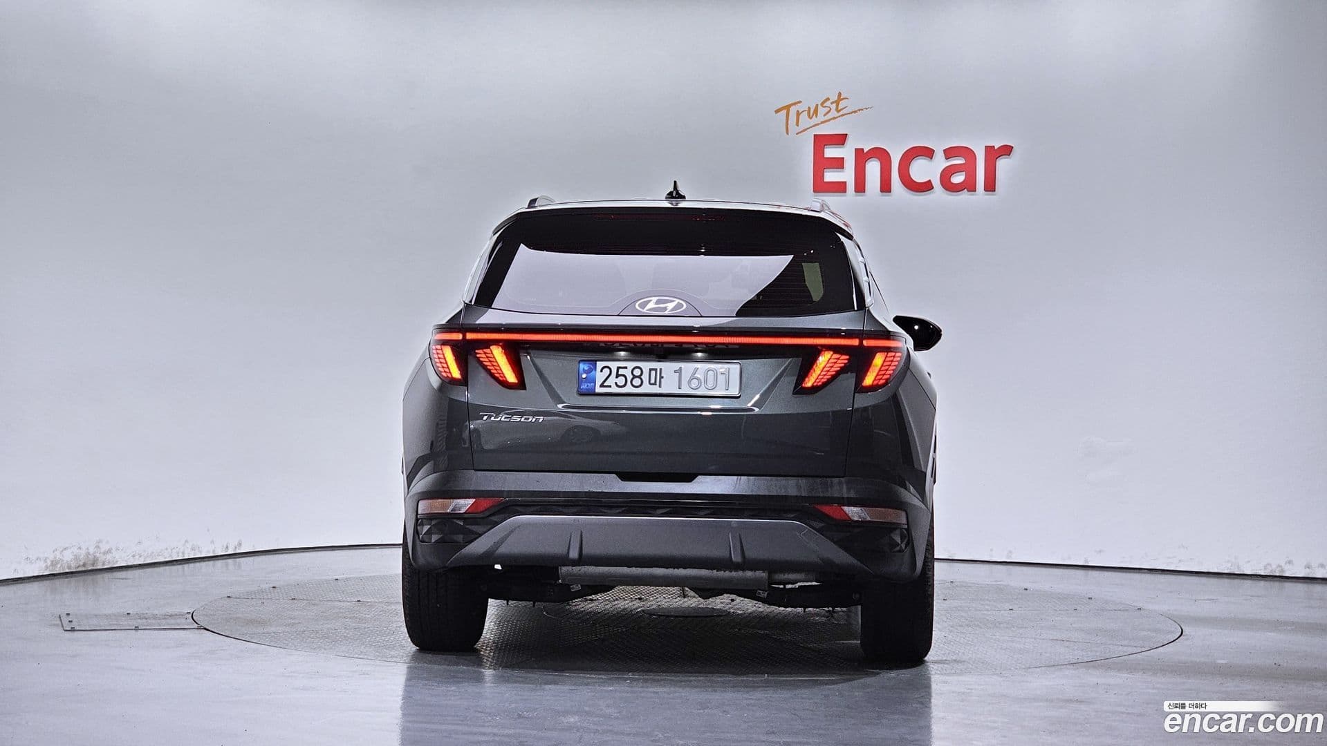 Main__Slider__Photo:Tucson Hyundai 2021.4-3