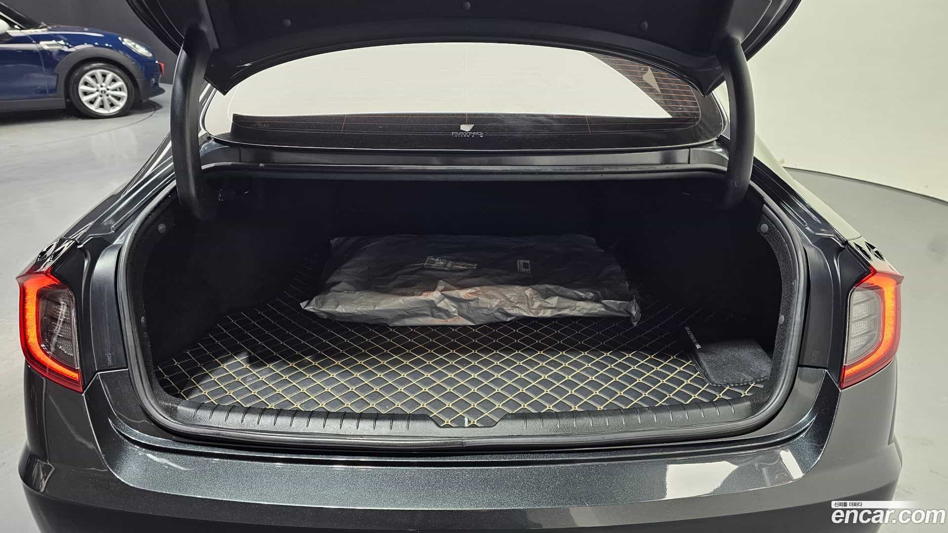 Sonata Hyundai 2019.11-OPTION-024