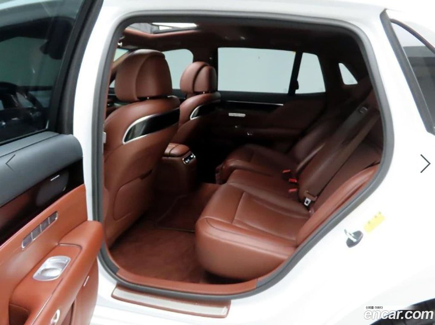 Main__Slider__Photo:G90 Genesis 2022.5-9