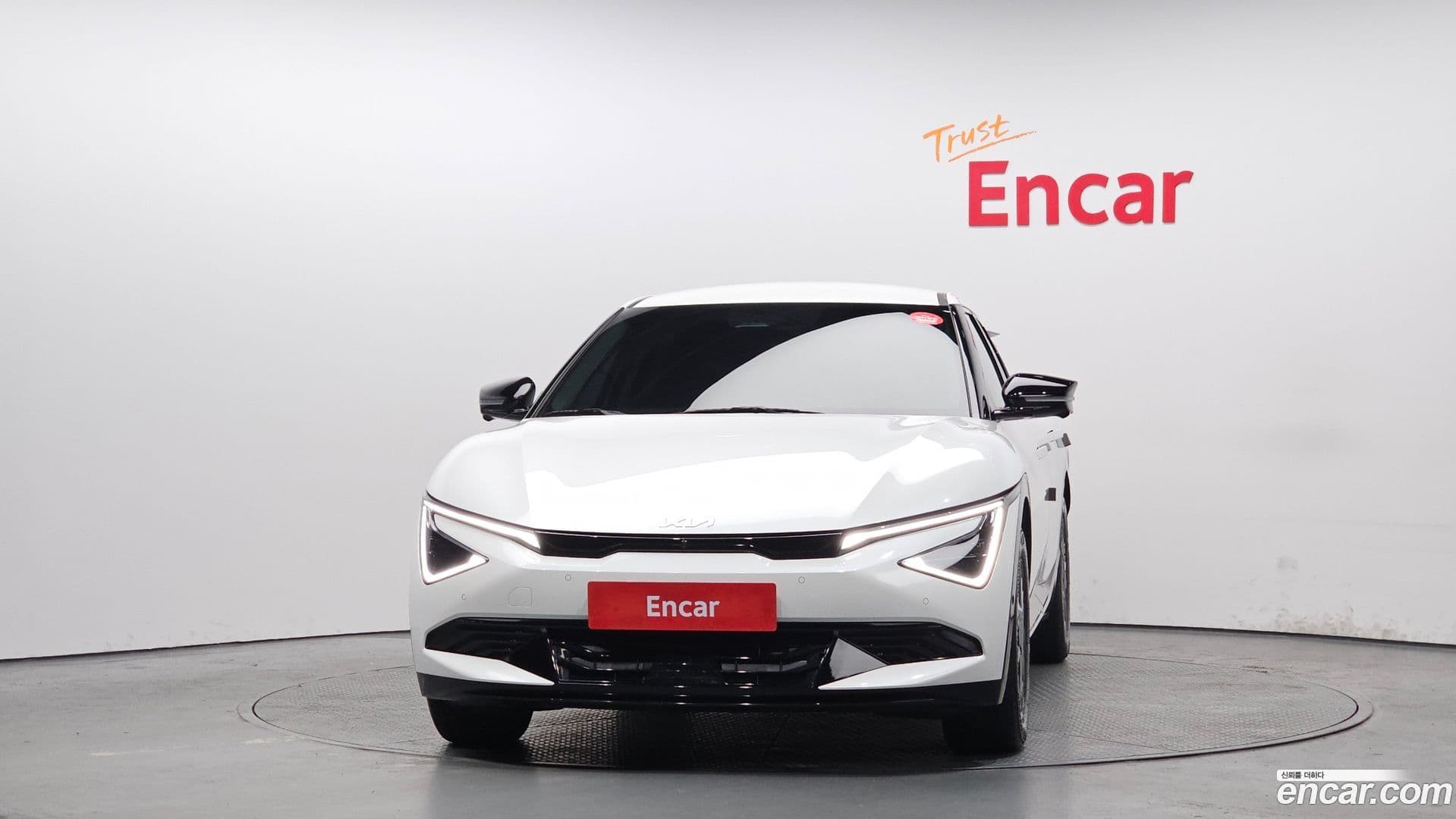 Main__Slider__Photo:EV6 Kia 2025.3-2