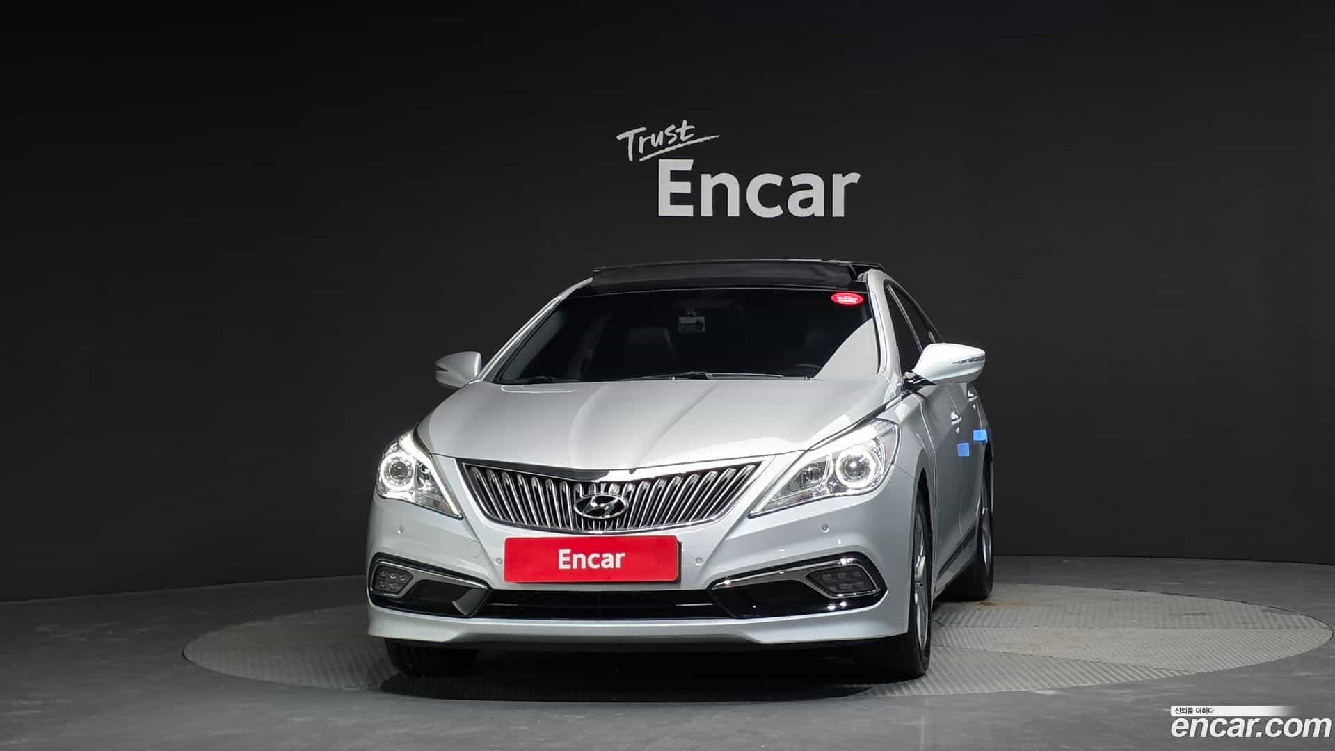 Grandeur Hyundai 2015.11-OUTER-003