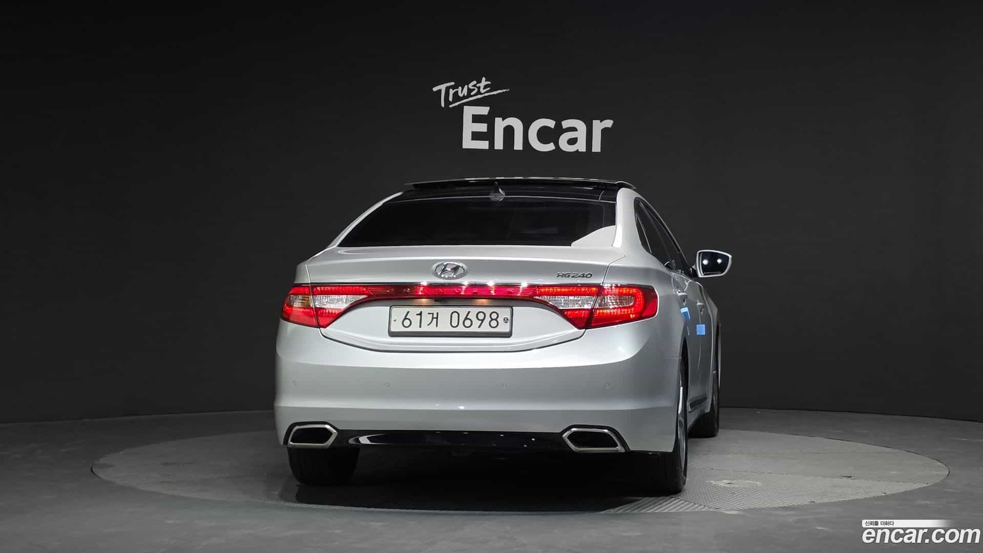 Grandeur Hyundai 2015.11-OUTER-004