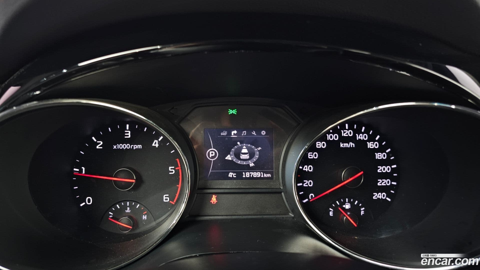 Main__Slider__Photo:Canival Kia 2016.3-7