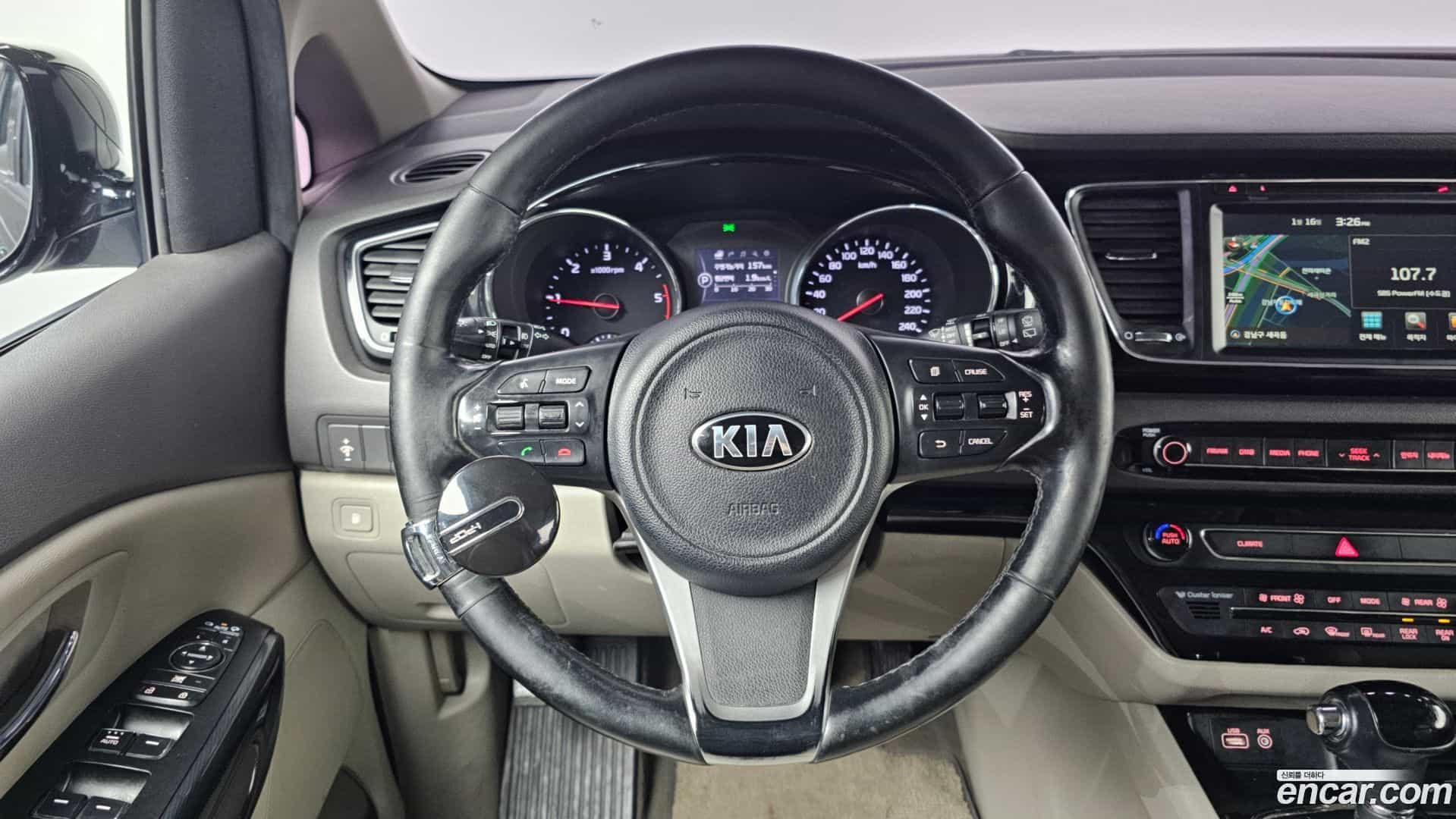 Canival Kia 2016.3-OPTION-017