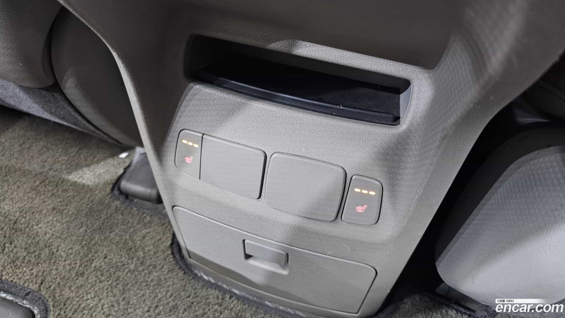 Canival Kia 2016.3-OPTION-022