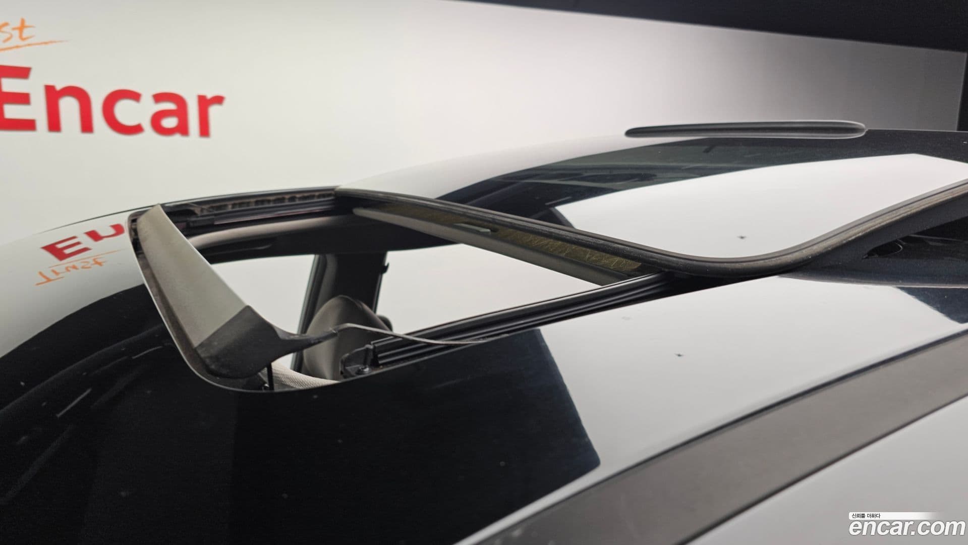 Main__Slider__Photo:Canival Kia 2016.3-18