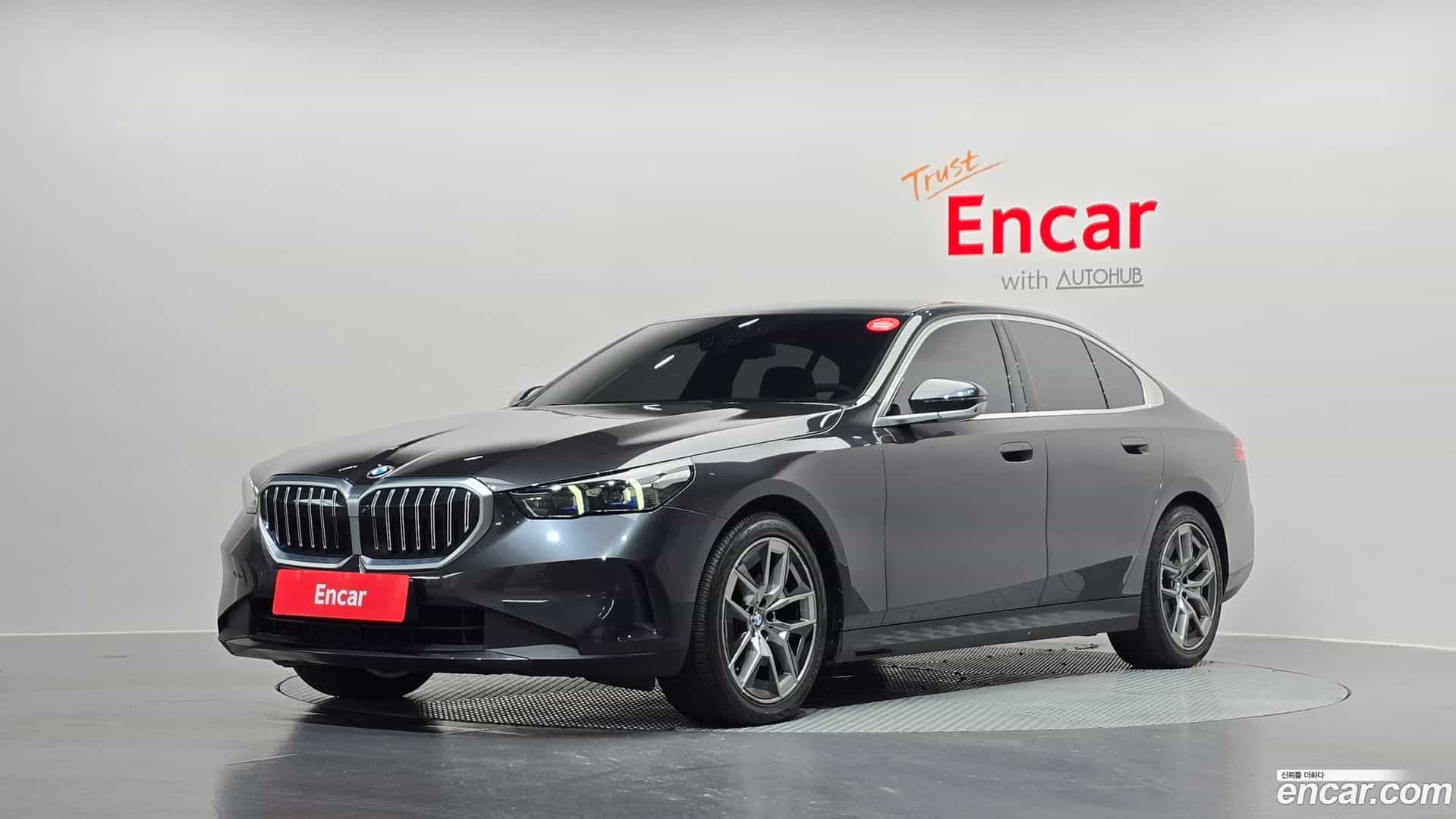 5-Series BMW 2023.10-OUTER-001