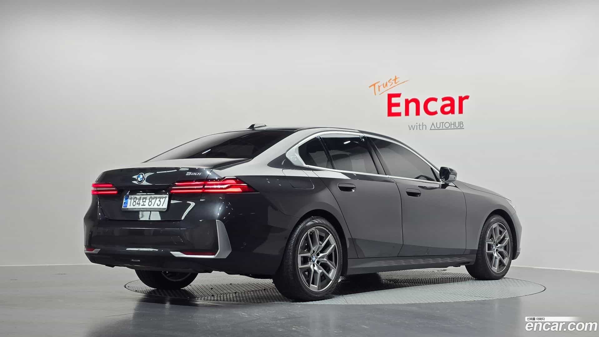 5-Series BMW 2023.10-OUTER-002