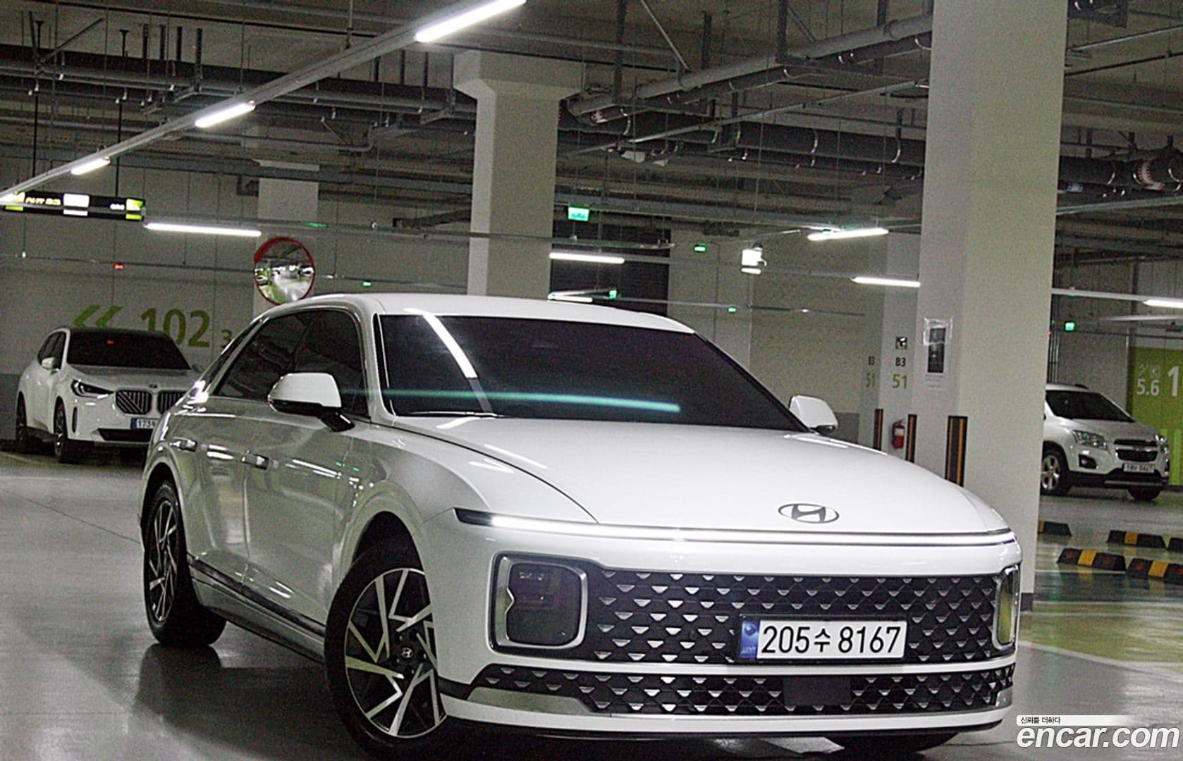 Main__Slider__Photo:Grandeur Hyundai 2023.11-3