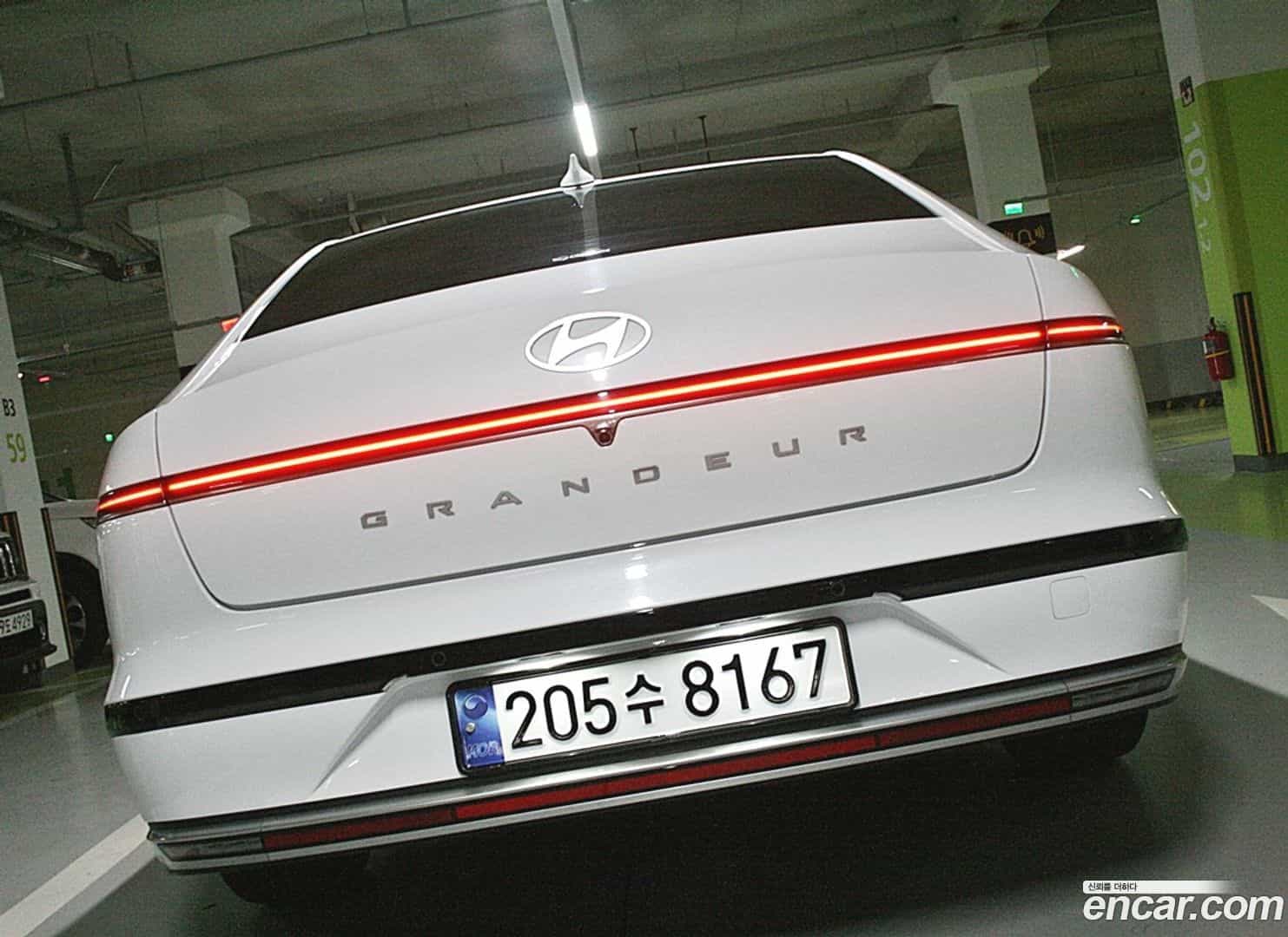 Grandeur Hyundai 2023.11-INNER-009