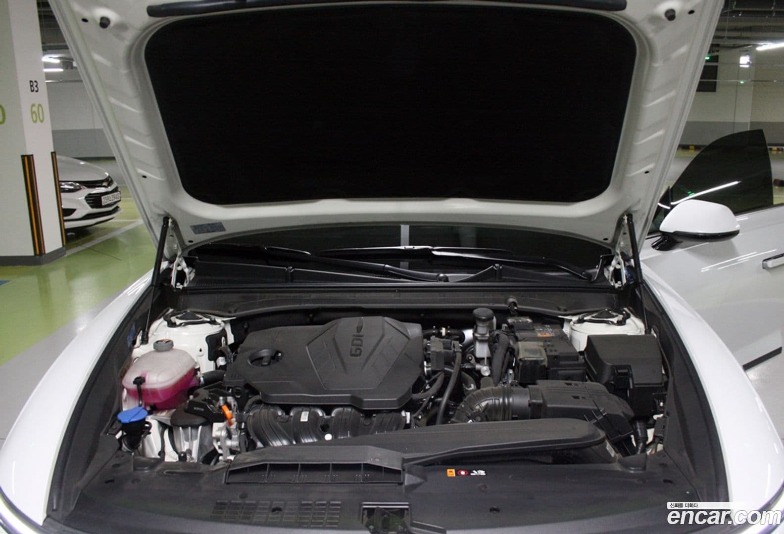 Main__Slider__Photo:Grandeur Hyundai 2023.11-11