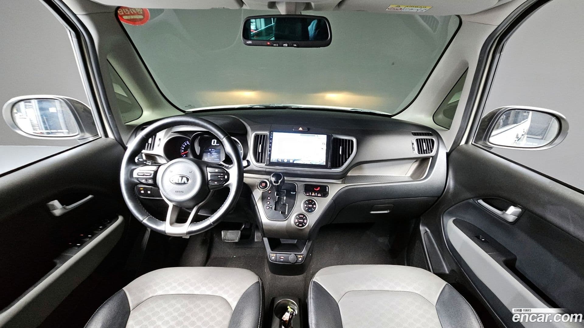 Main__Slider__Photo:RAY Kia 2021.2-6