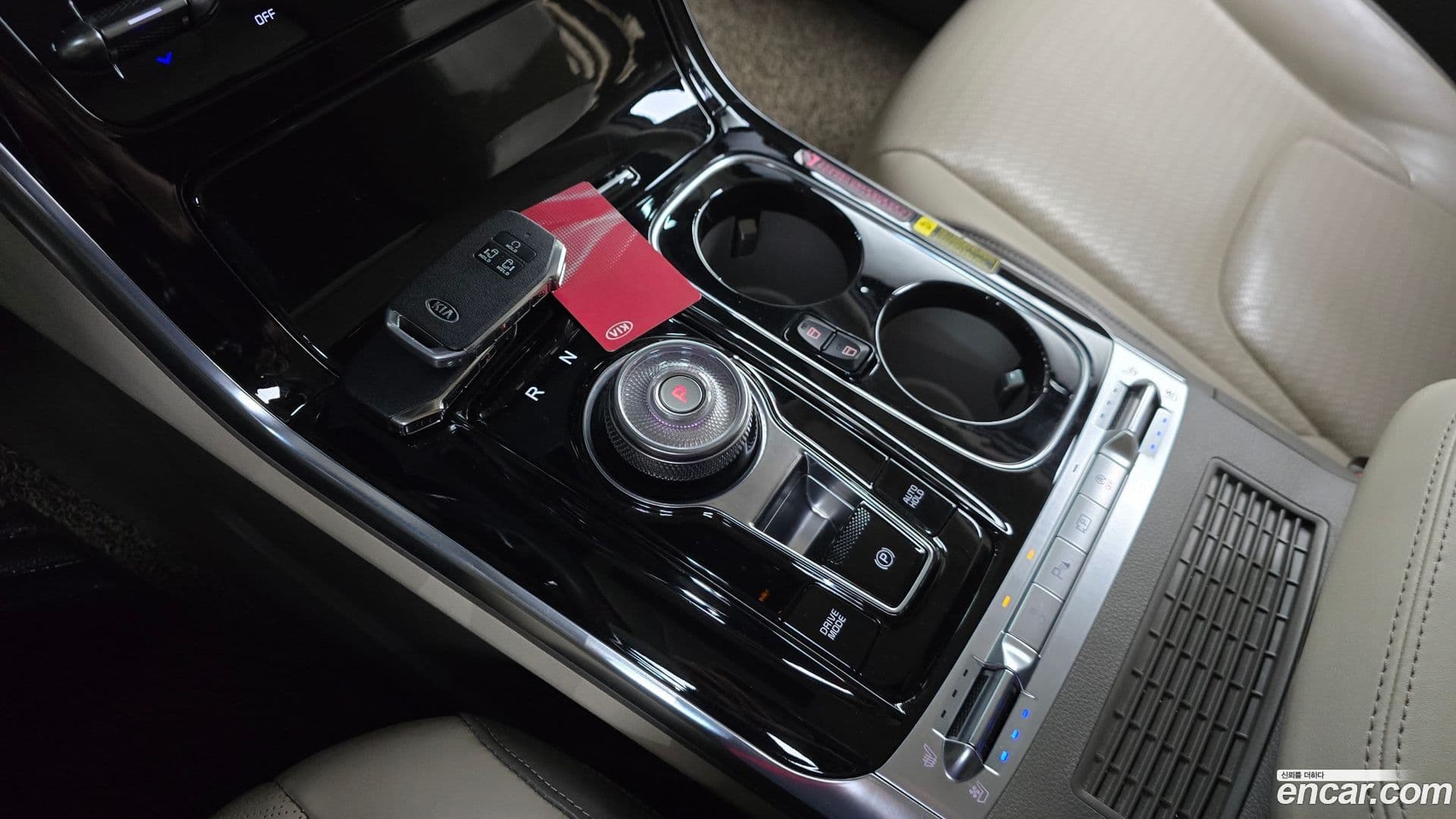 Main__Slider__Photo:Canival Kia 2021.0-8