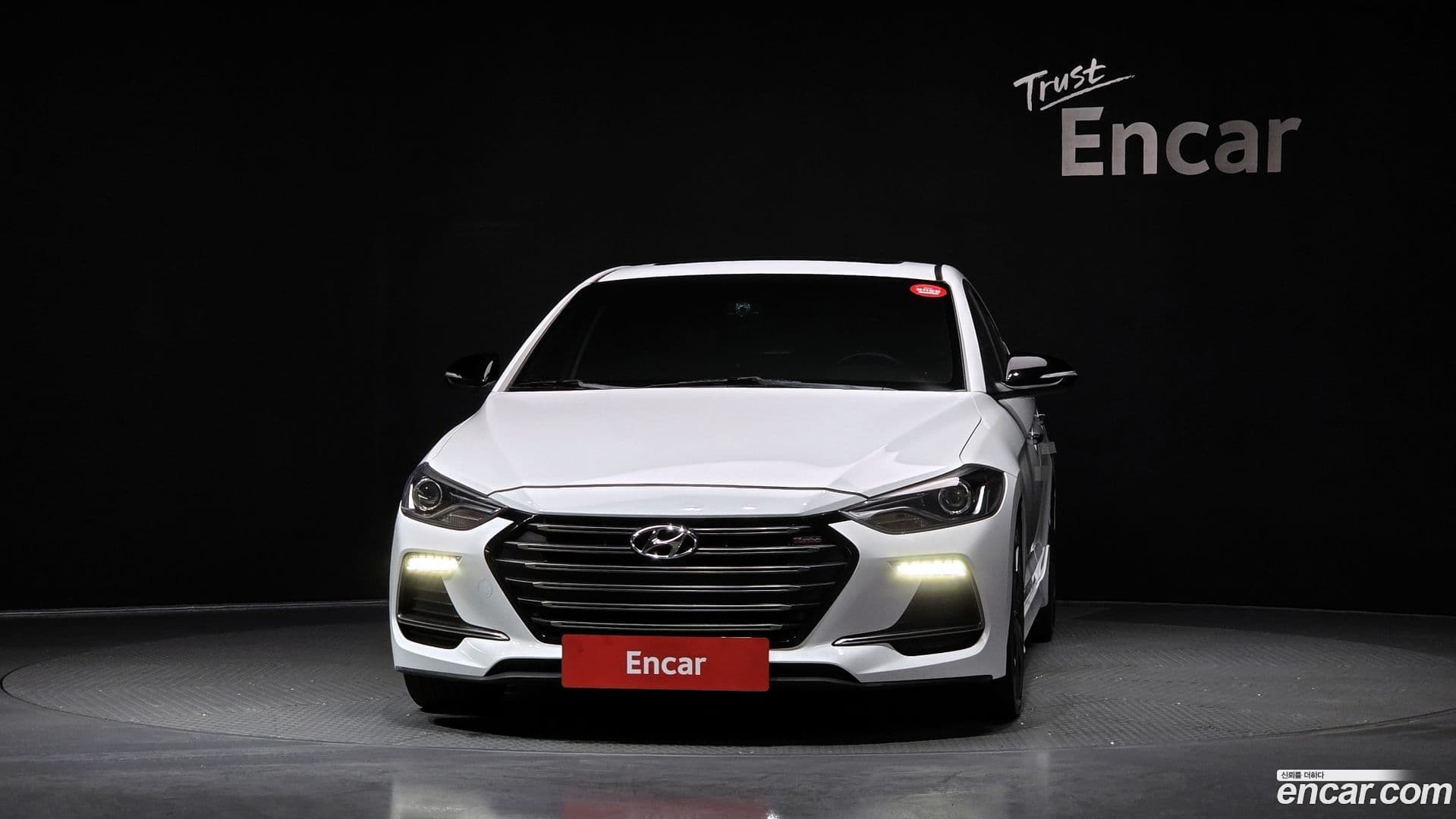 Main__Slider__Photo:AVANTE Hyundai 2016.6-2