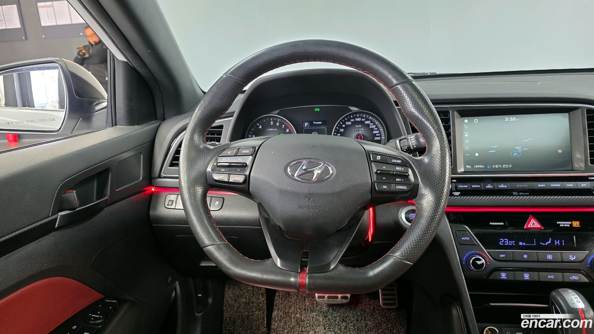 Main__Slider__Photo:AVANTE Hyundai 2016.6-12