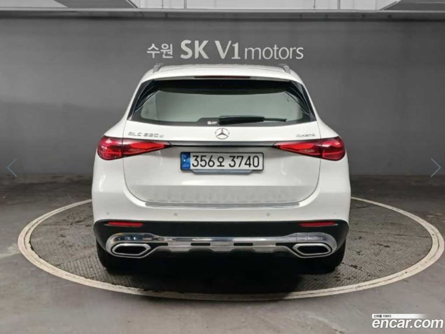 Main__Slider__Photo:GLC-Class Mercedes-Benz 2023.7-1