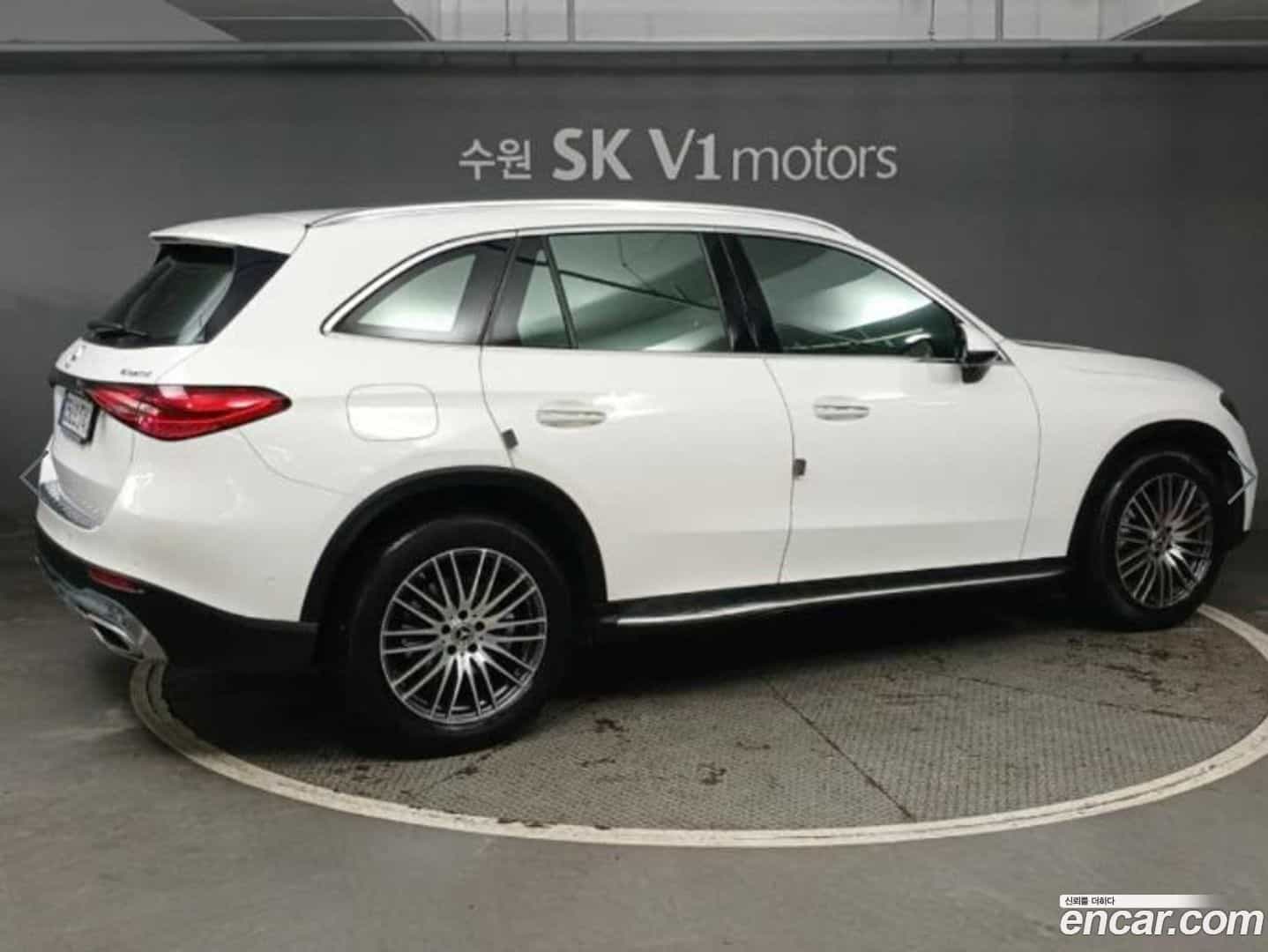 GLC-Class Mercedes-Benz 2023.7-OUTER-004