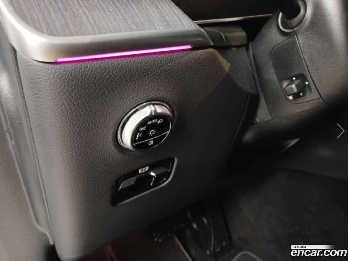 GLC-Class Mercedes-Benz 2023.7-OPTION-016