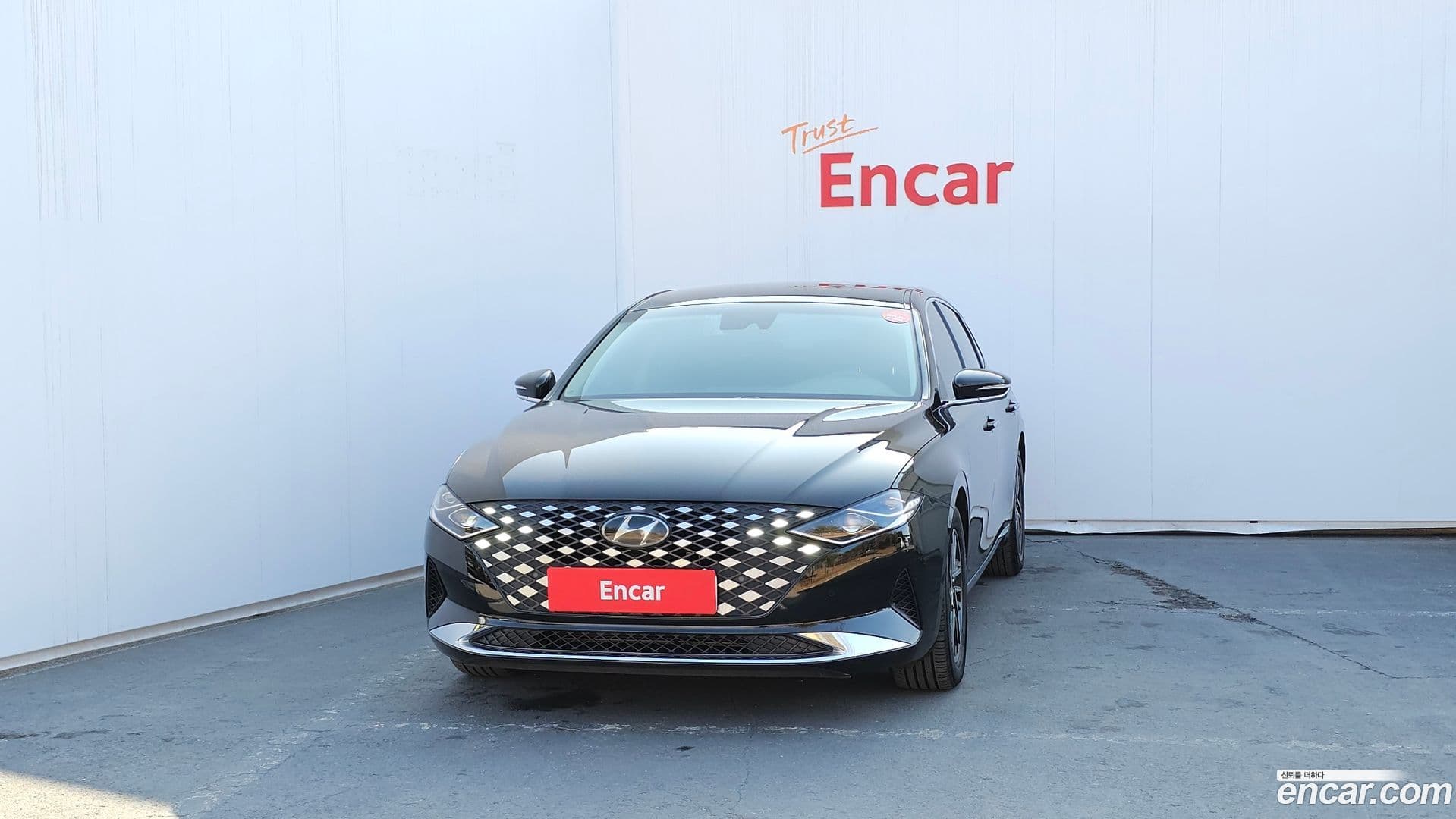 Main__Slider__Photo:Grandeur Hyundai 2020.9-2