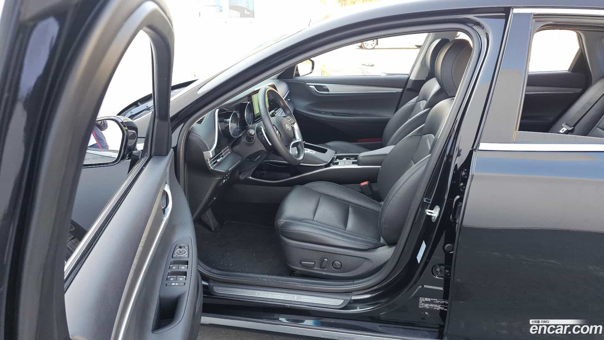Grandeur Hyundai 2020.9-INNER-010