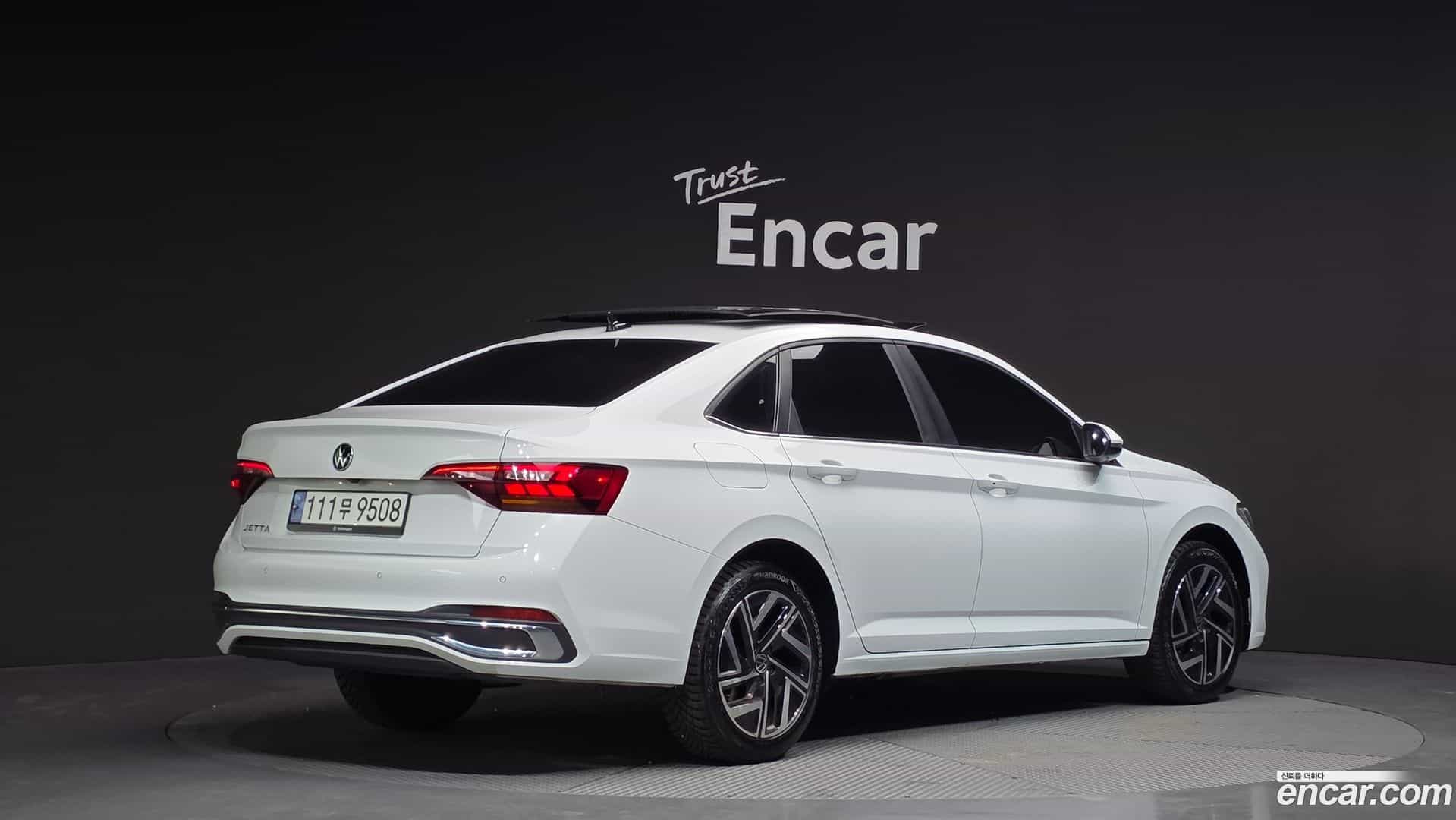 Jetta Volkswagen 2022.11-OUTER-002