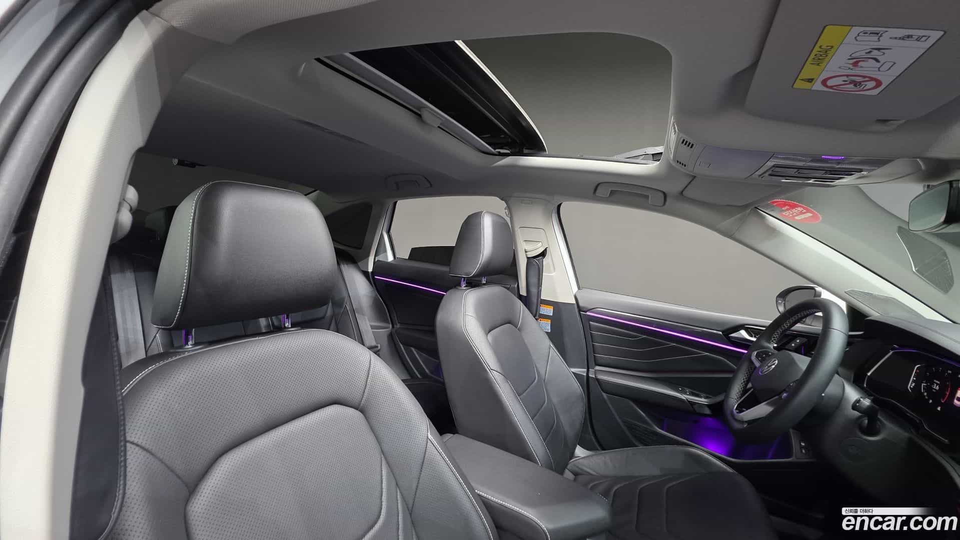 Jetta Volkswagen 2022.11-OPTION-015