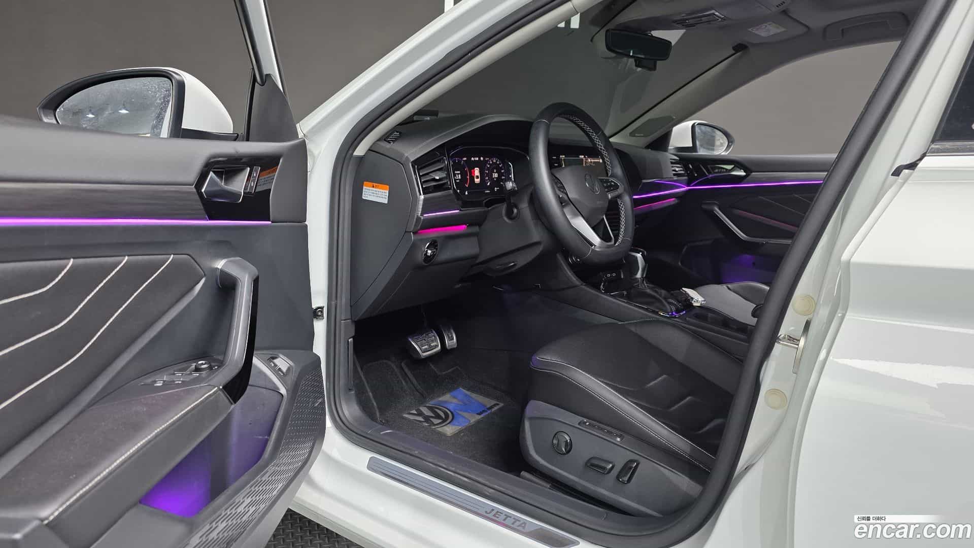 Jetta Volkswagen 2022.11-OPTION-016