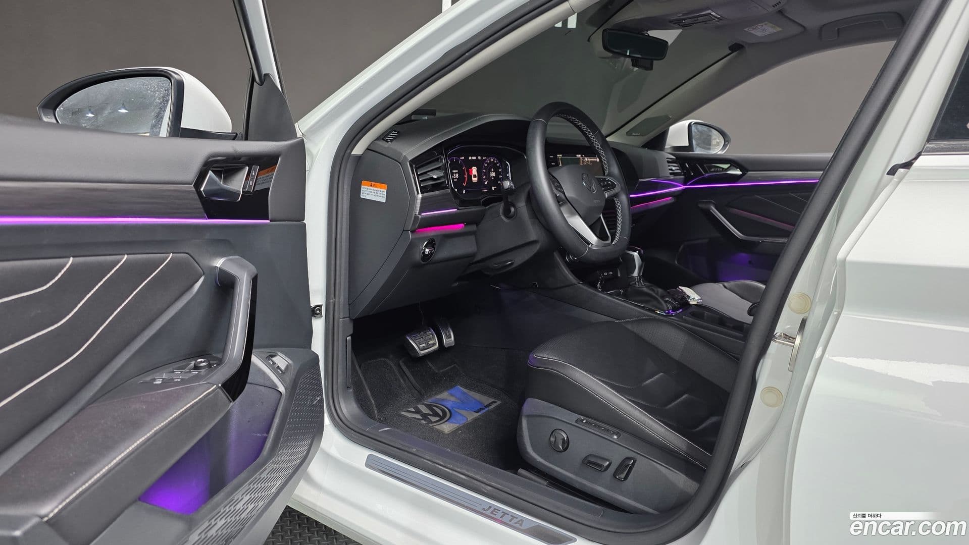 Main__Slider__Photo:Jetta Volkswagen 2022.11-11