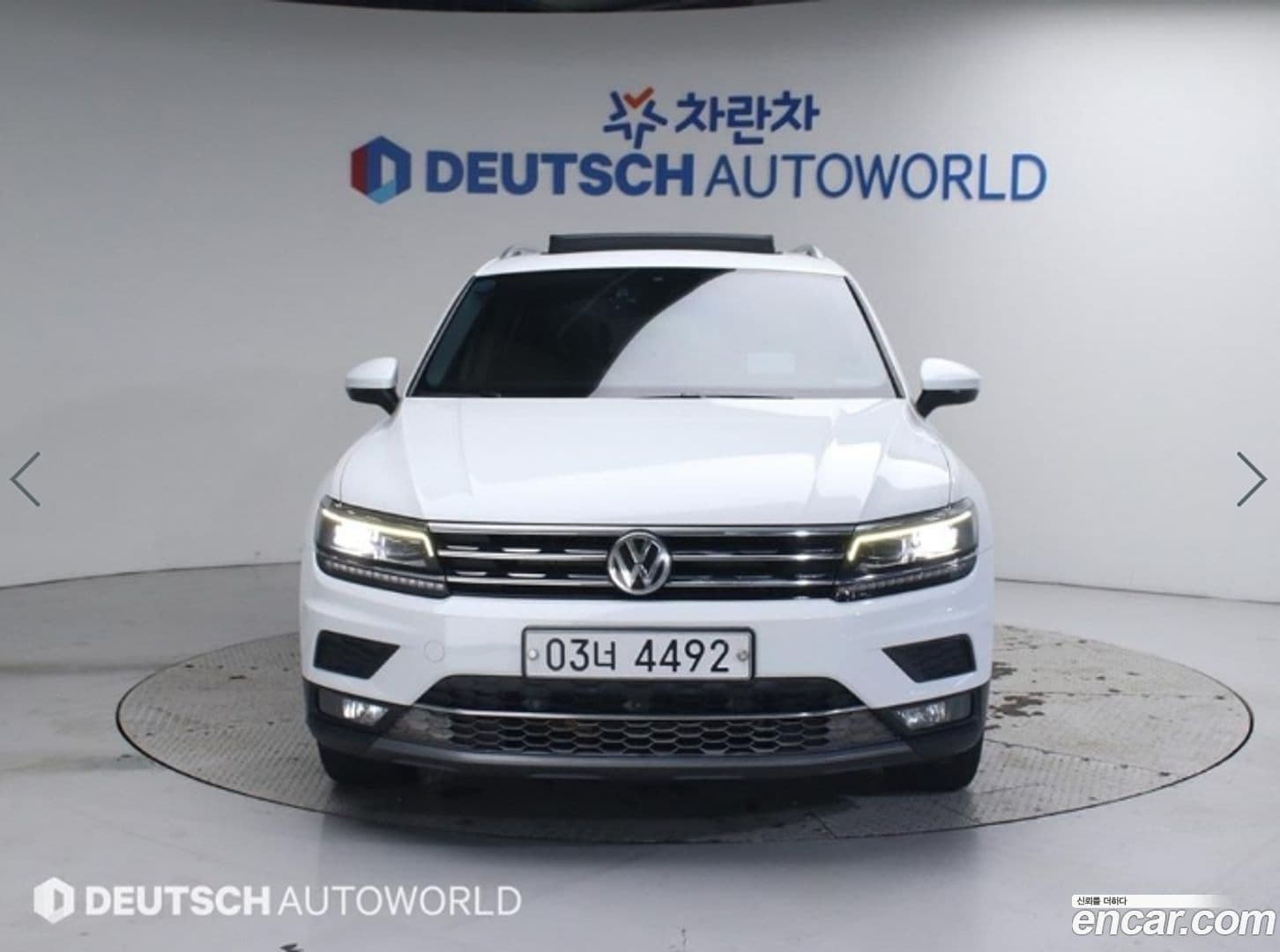 Main__Slider__Photo:Tiguan Volkswagen 2018.7-2