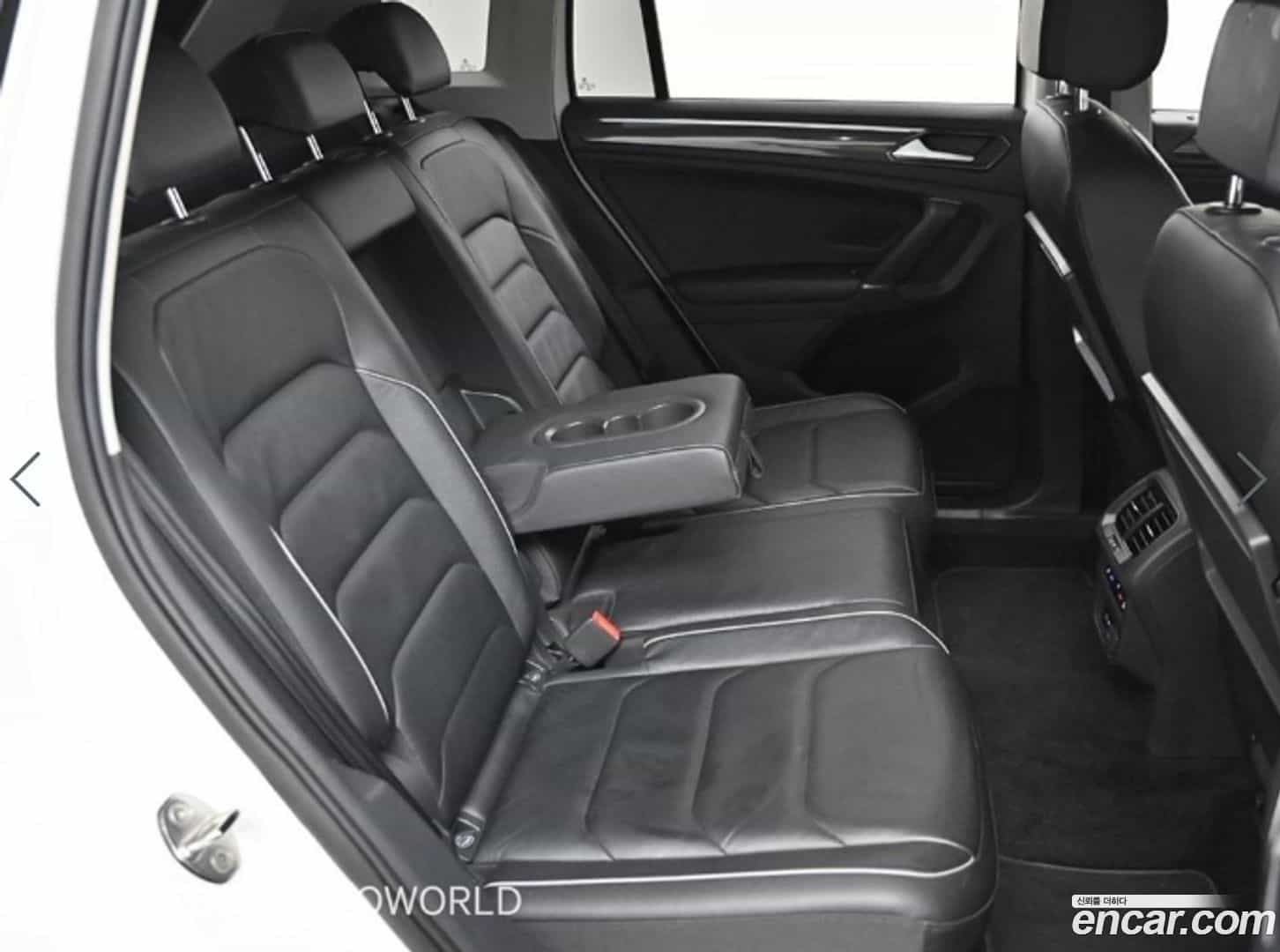 Tiguan Volkswagen 2018.7-OPTION-016