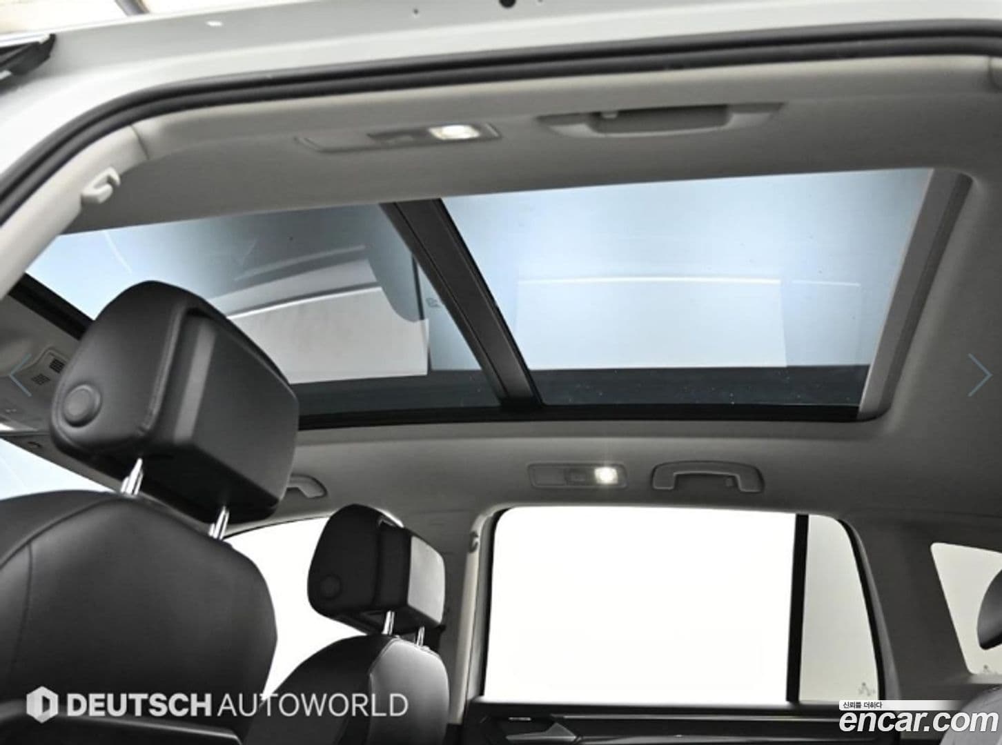 Main__Slider__Photo:Tiguan Volkswagen 2018.7-18