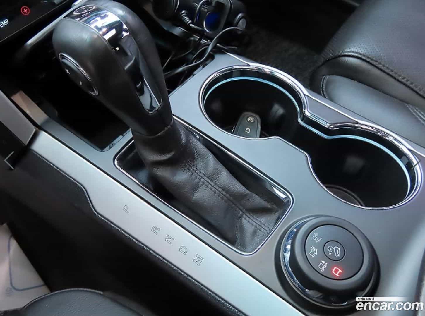 Explorer Ford 2015.5-INNER-010