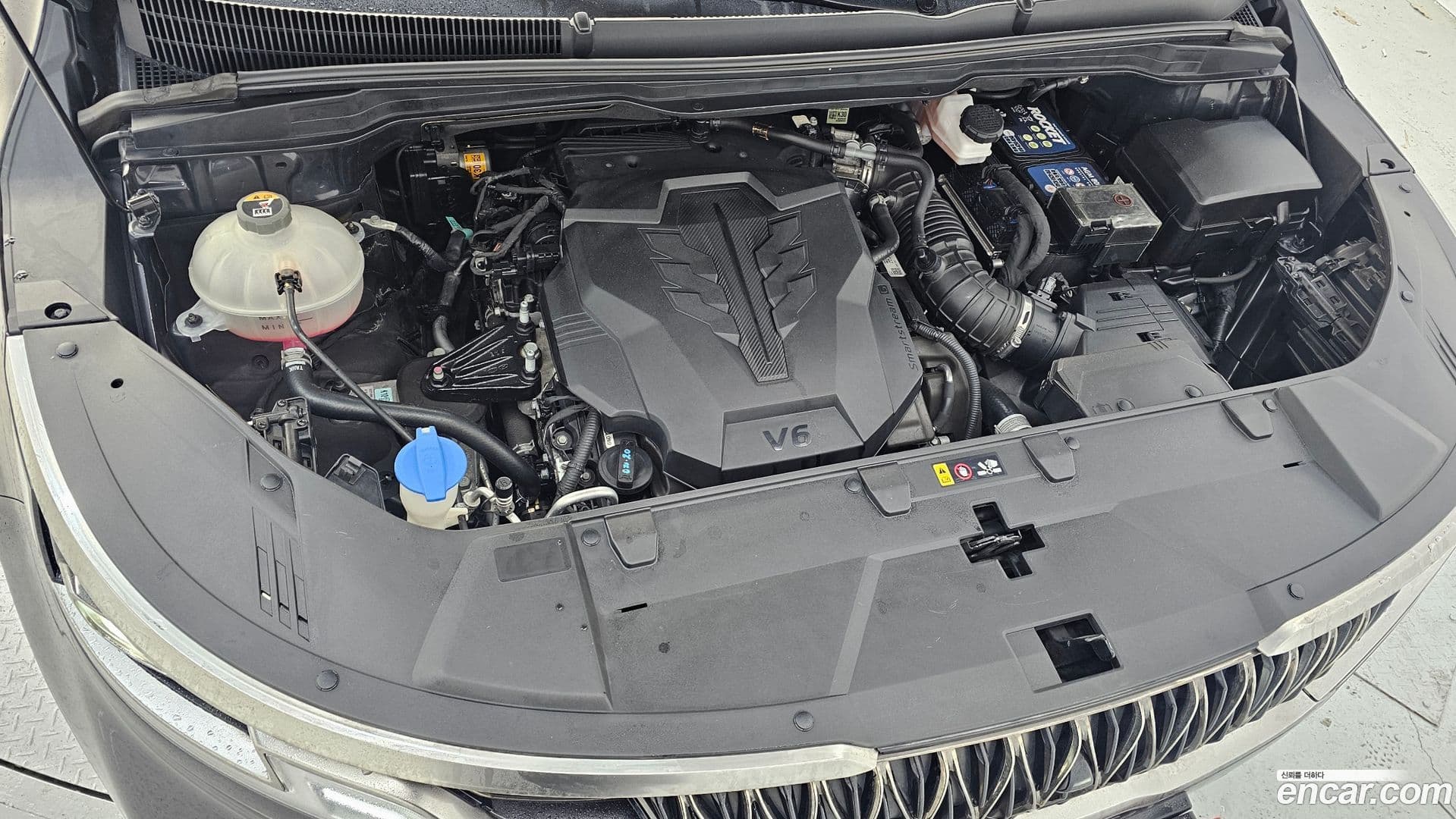 Main__Slider__Photo:Canival Kia 2022.11-5