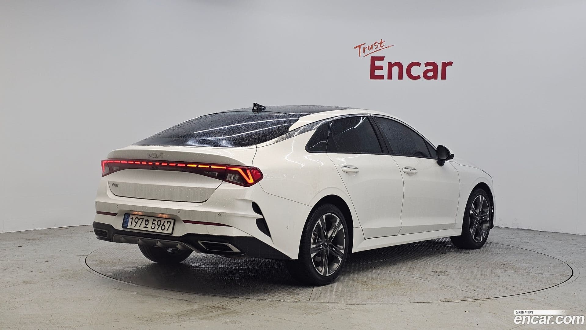 Main__Slider__Photo:K5 Kia 2022.1-1