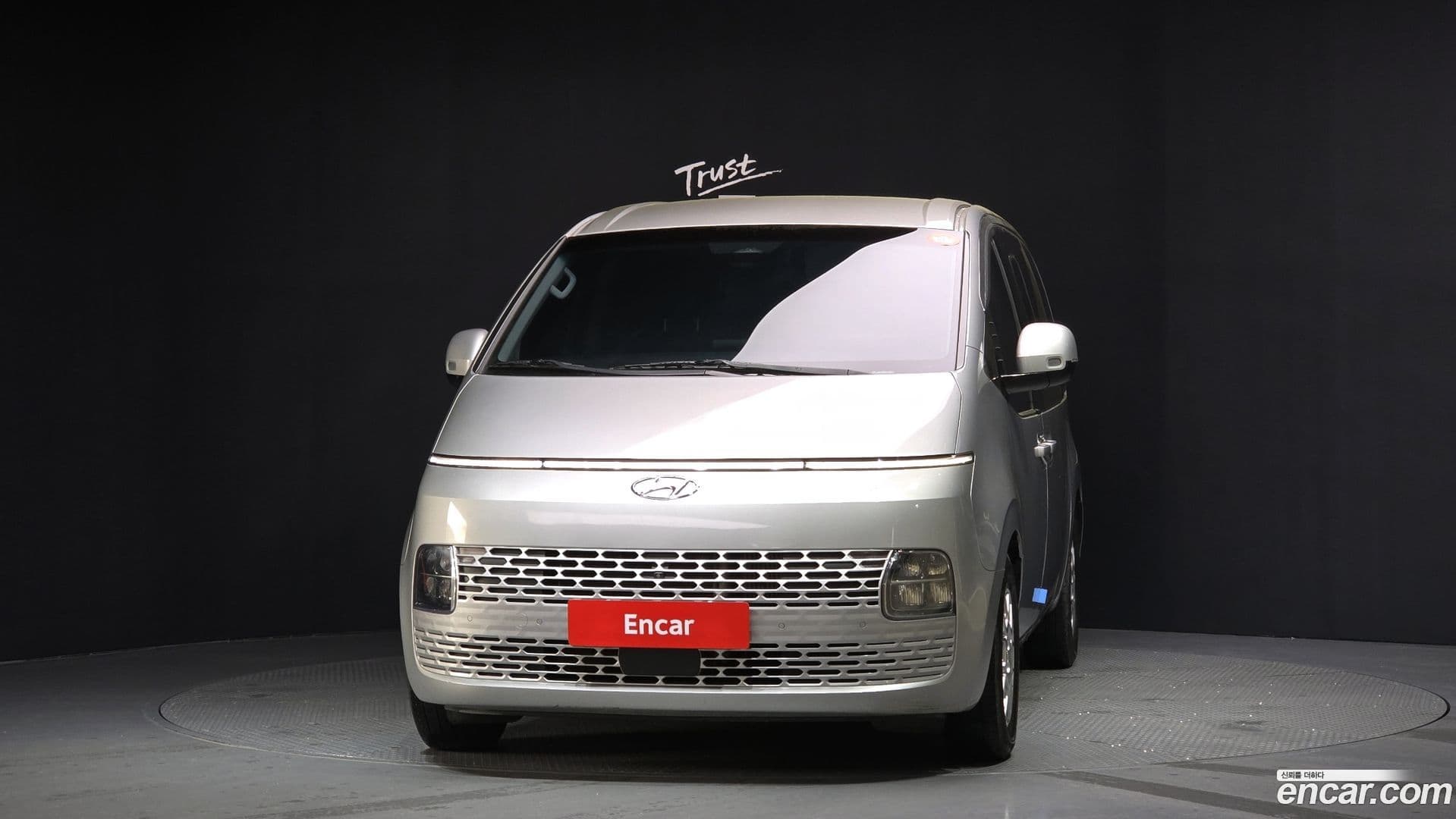 Main__Slider__Photo:Staria Hyundai 2021.9-2