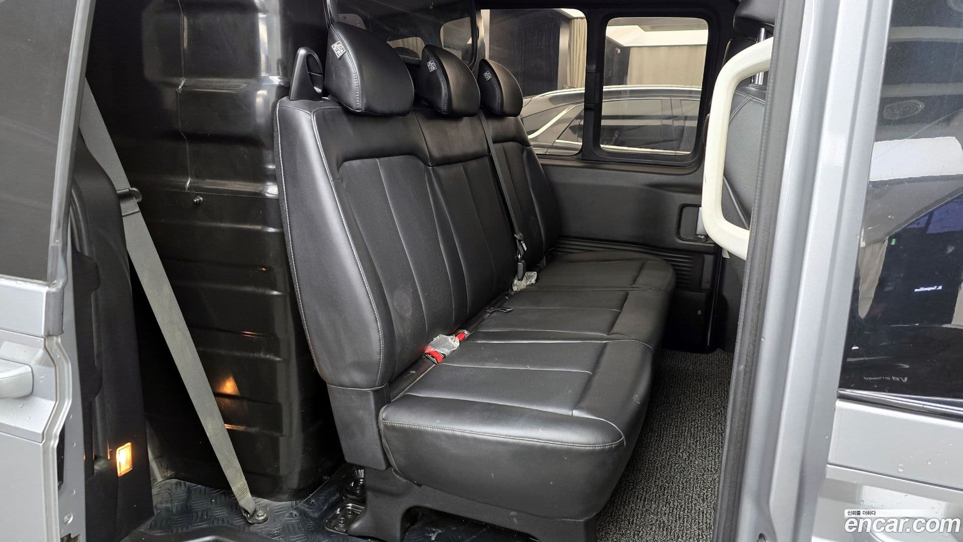 Main__Slider__Photo:Staria Hyundai 2021.9-11