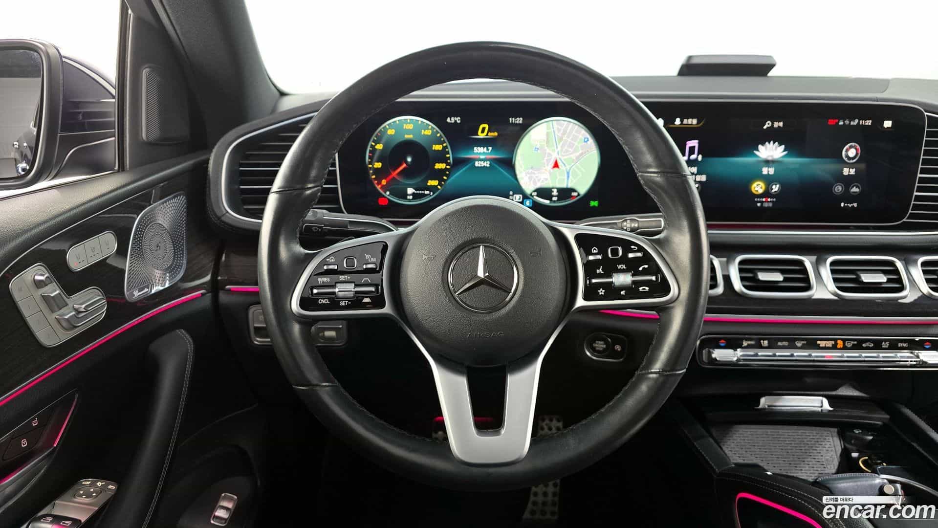 GLE-Class Mercedes-Benz 2021.1-OPTION-017